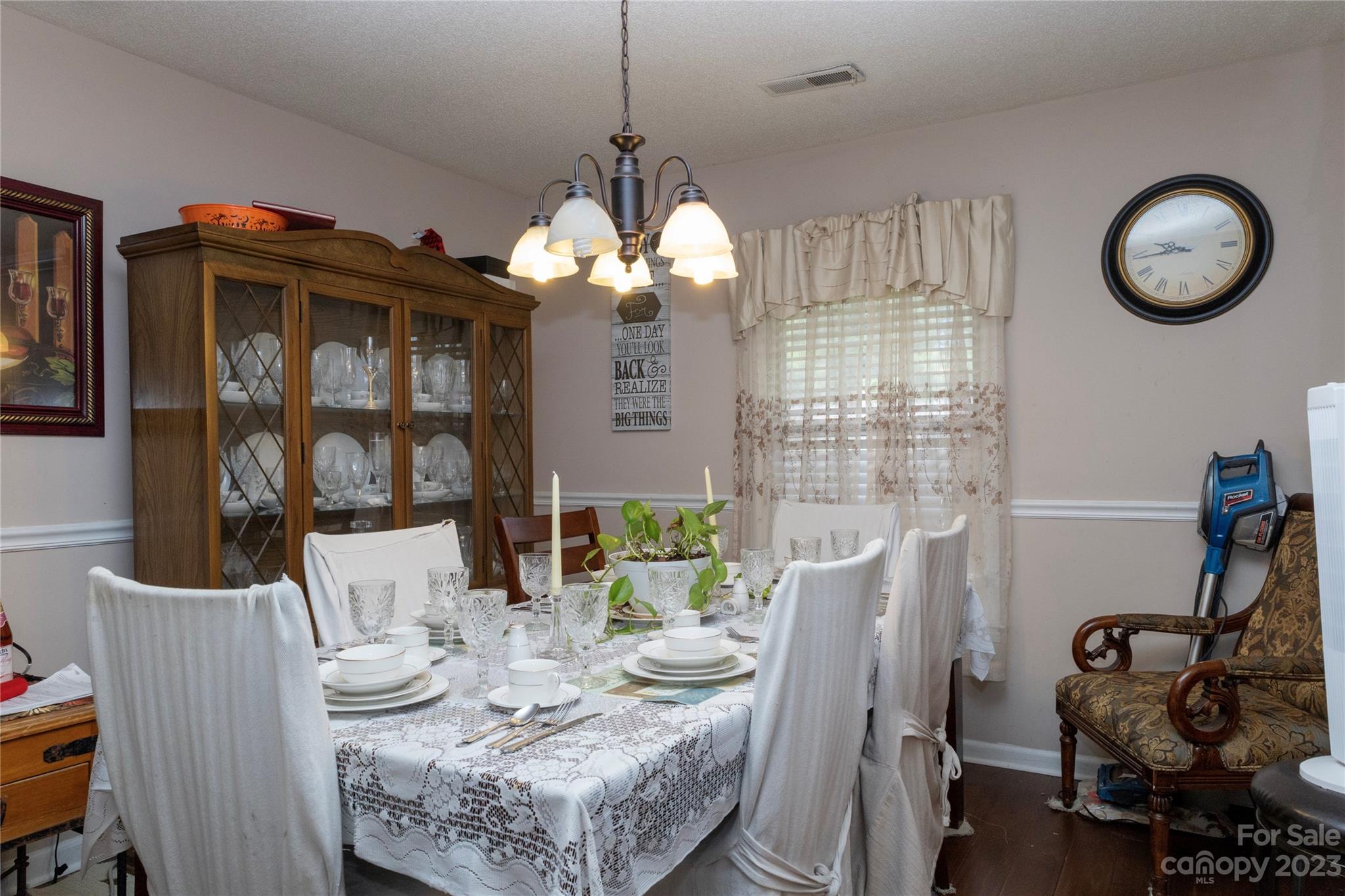 Twin Lakes - Residential