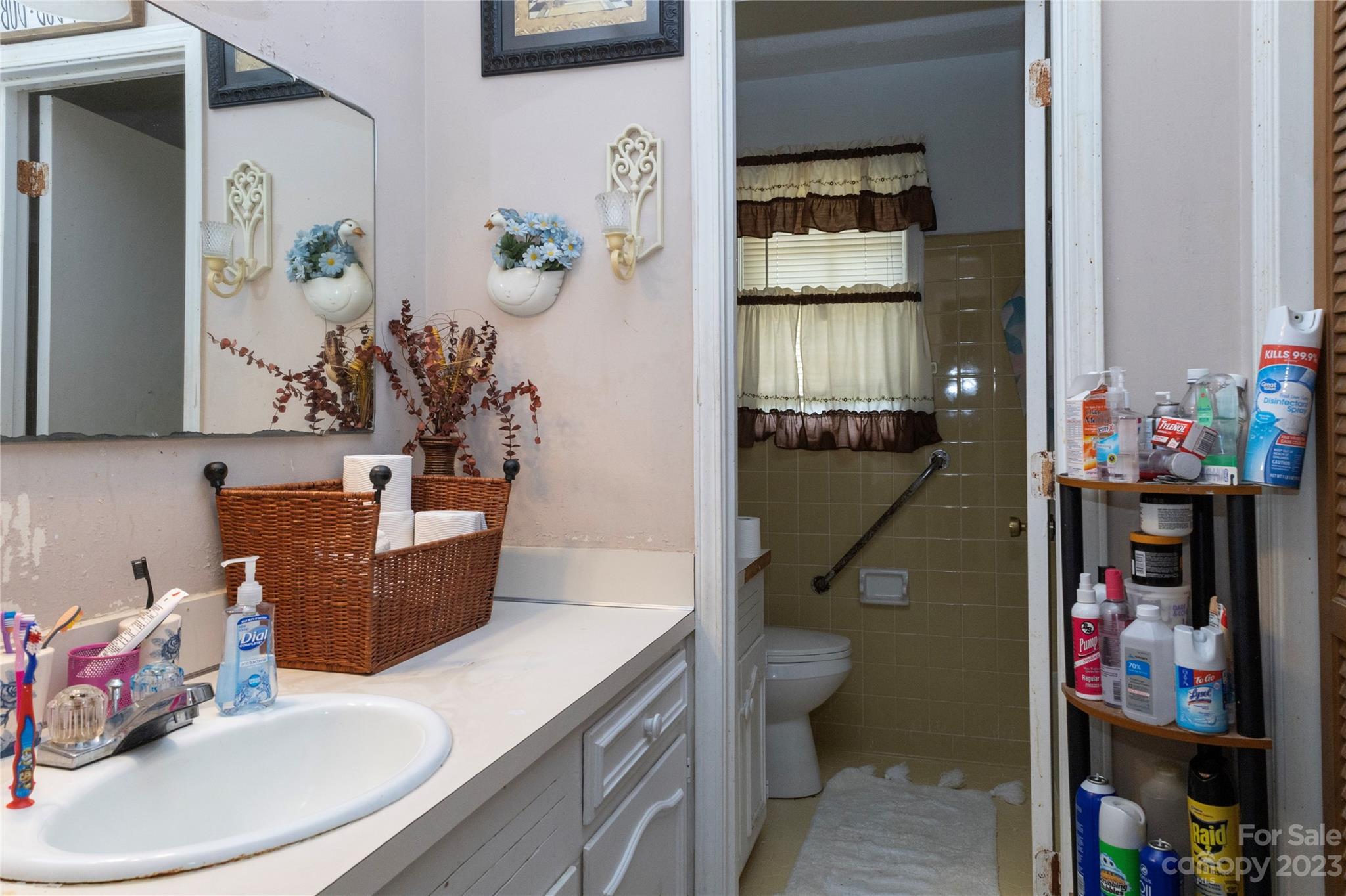 Twin Lakes - Residential