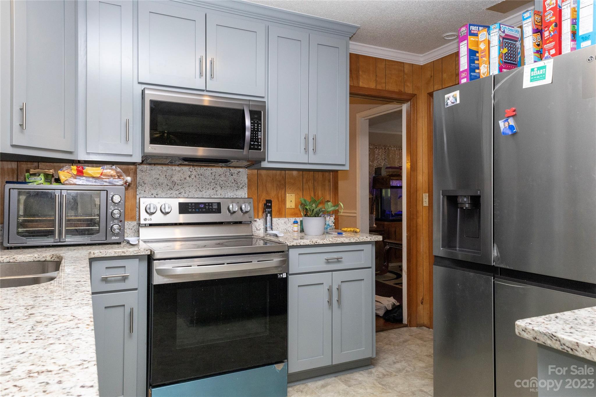 Twin Lakes - Residential