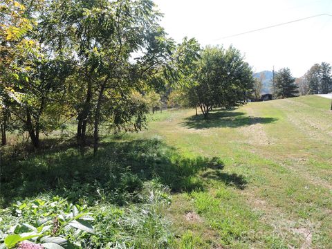 Photo of 000 Eade Road #Tract 1, Etowah, NC 28729 (MLS # 4314111)