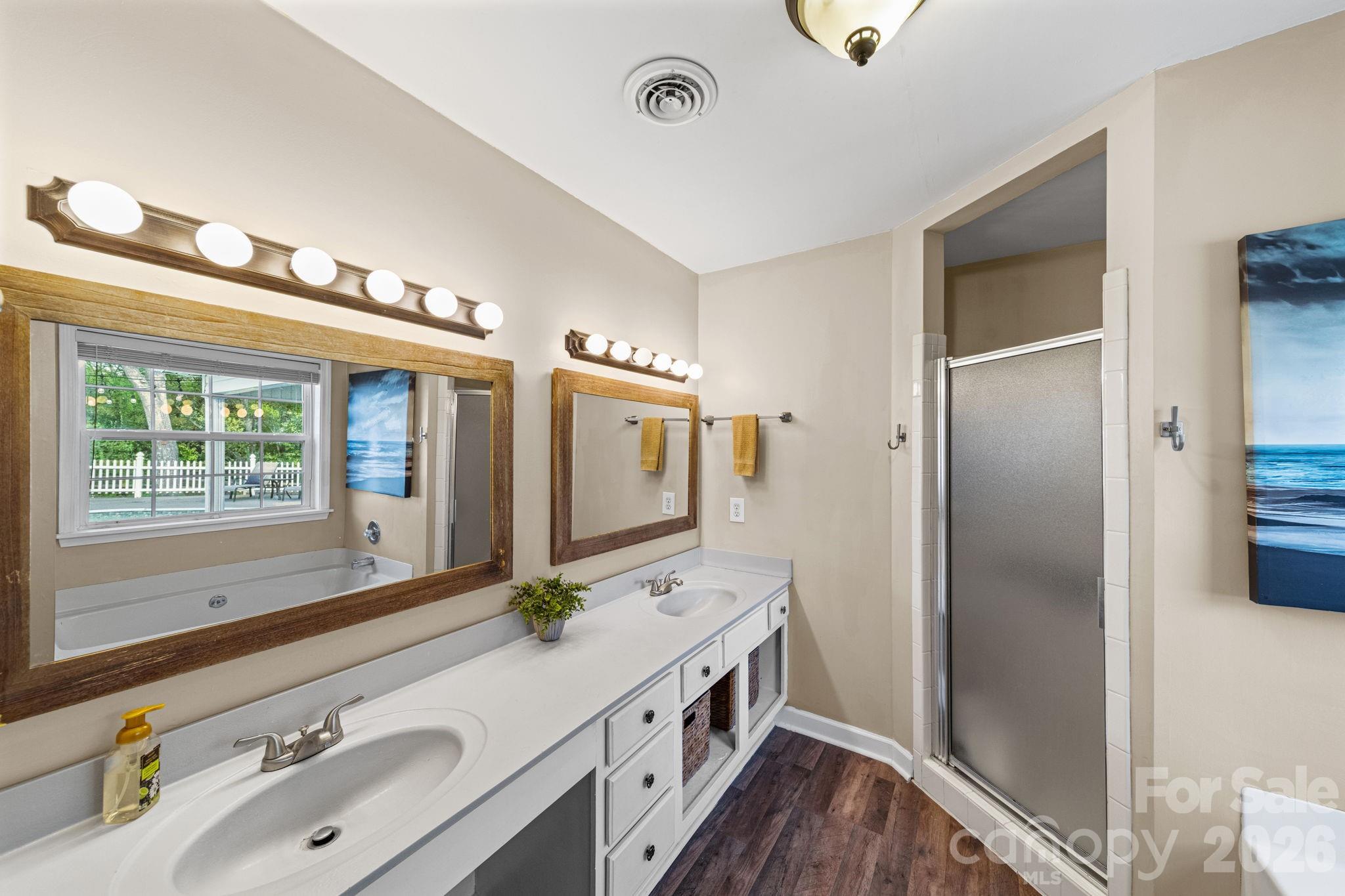 Wimbleton Woods - Residential