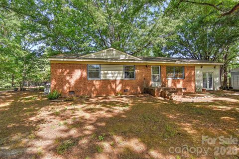 Photo of 2513 Carroll Street, Monroe, NC 28110 (MLS # 4372651)