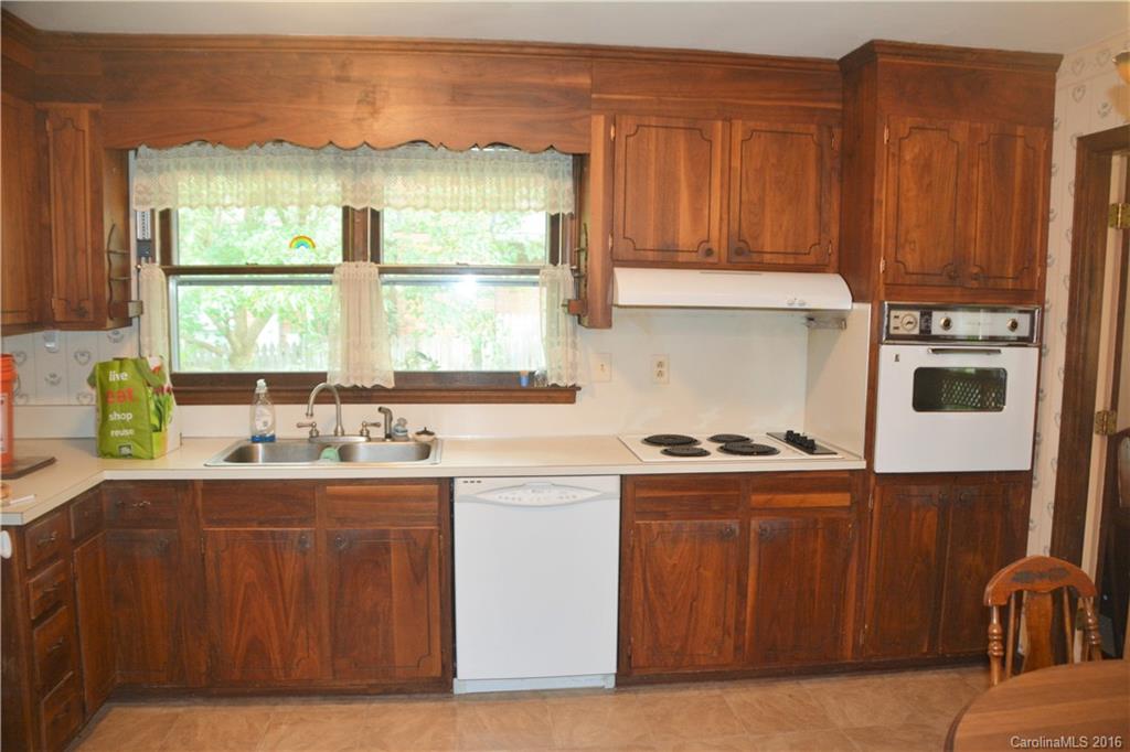 Lansdowne - Residential