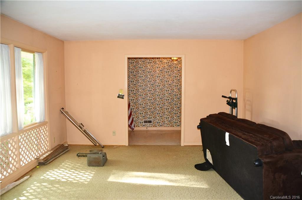 Lansdowne - Residential