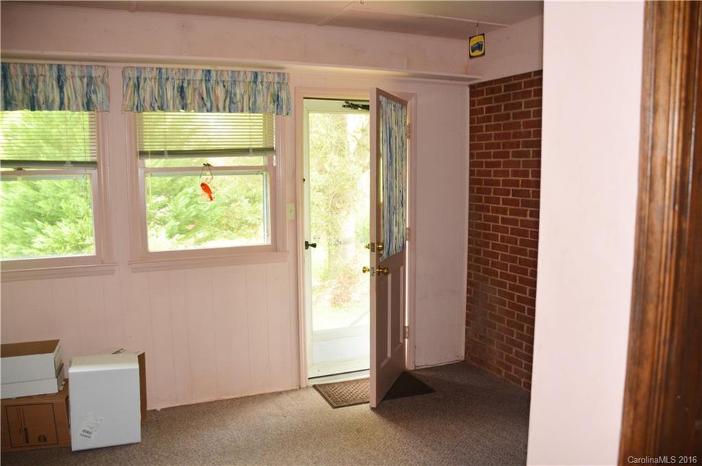 Lansdowne - Residential