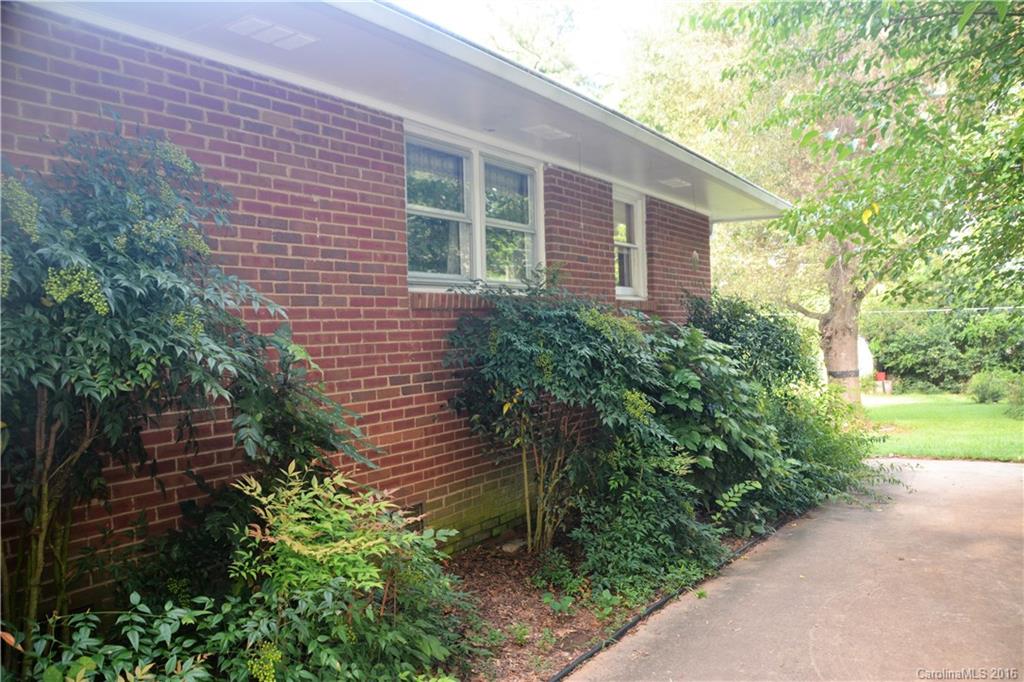 Lansdowne - Residential