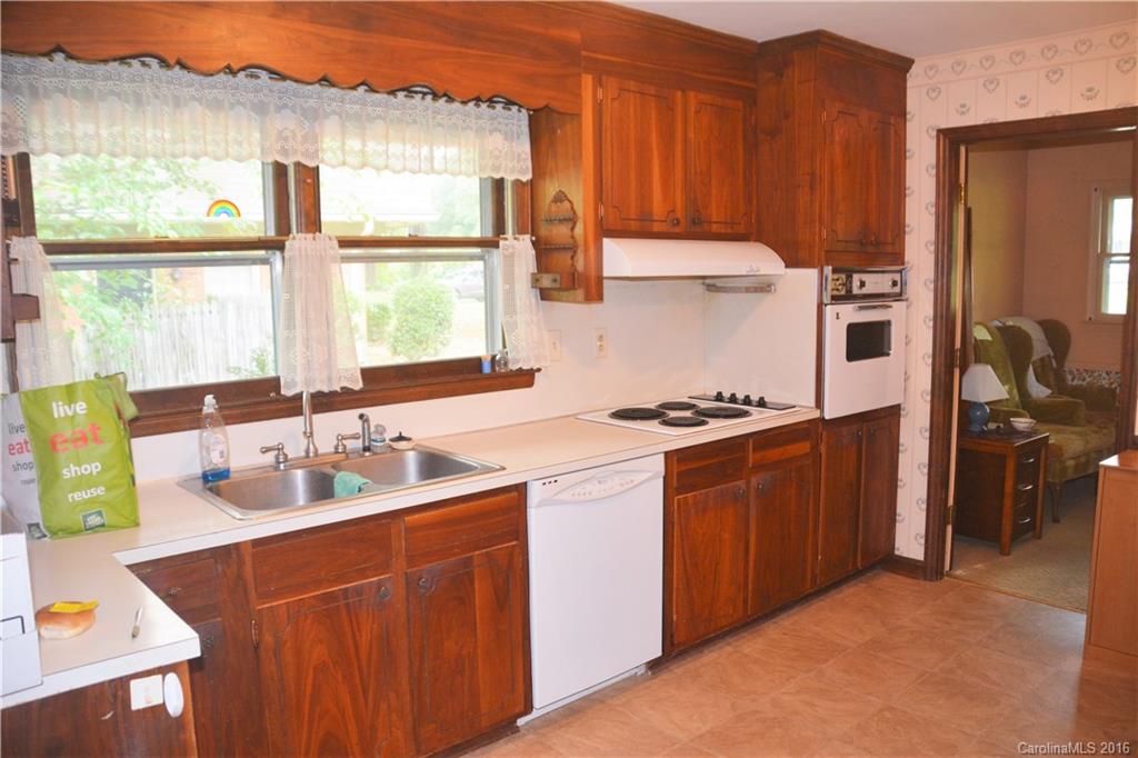 Lansdowne - Residential