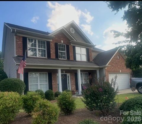 Photo of 403 Lafinca Court #33, Fort Mill, SC 29708 (MLS # 4393703)