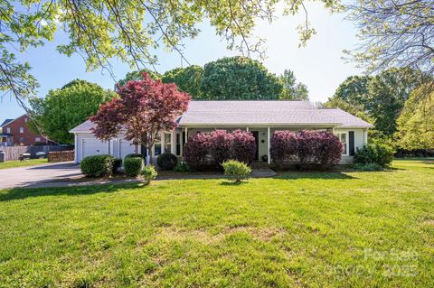 695 Linwood Road Mooresville NC 28115