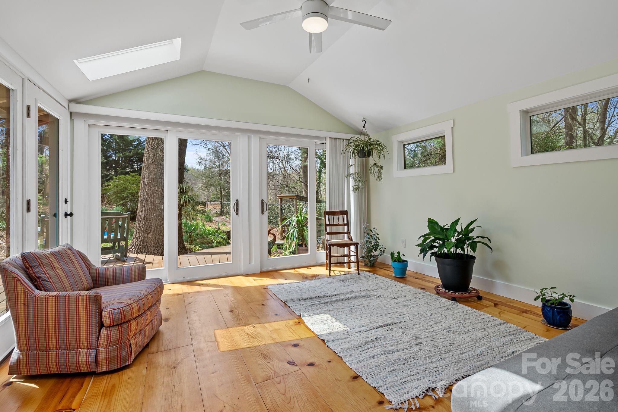 48 Springvale Avenue