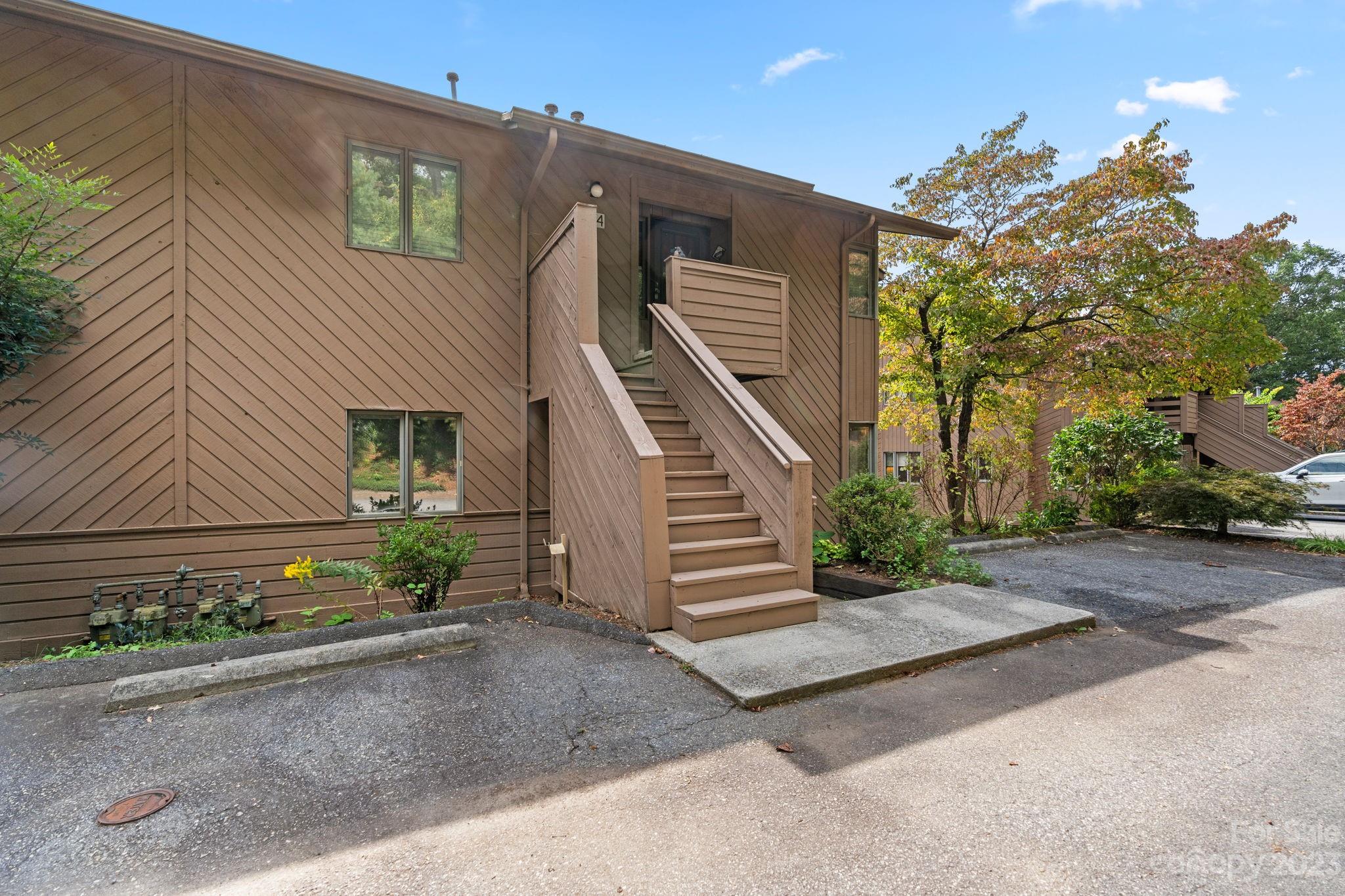 Pine Cliff - Residential