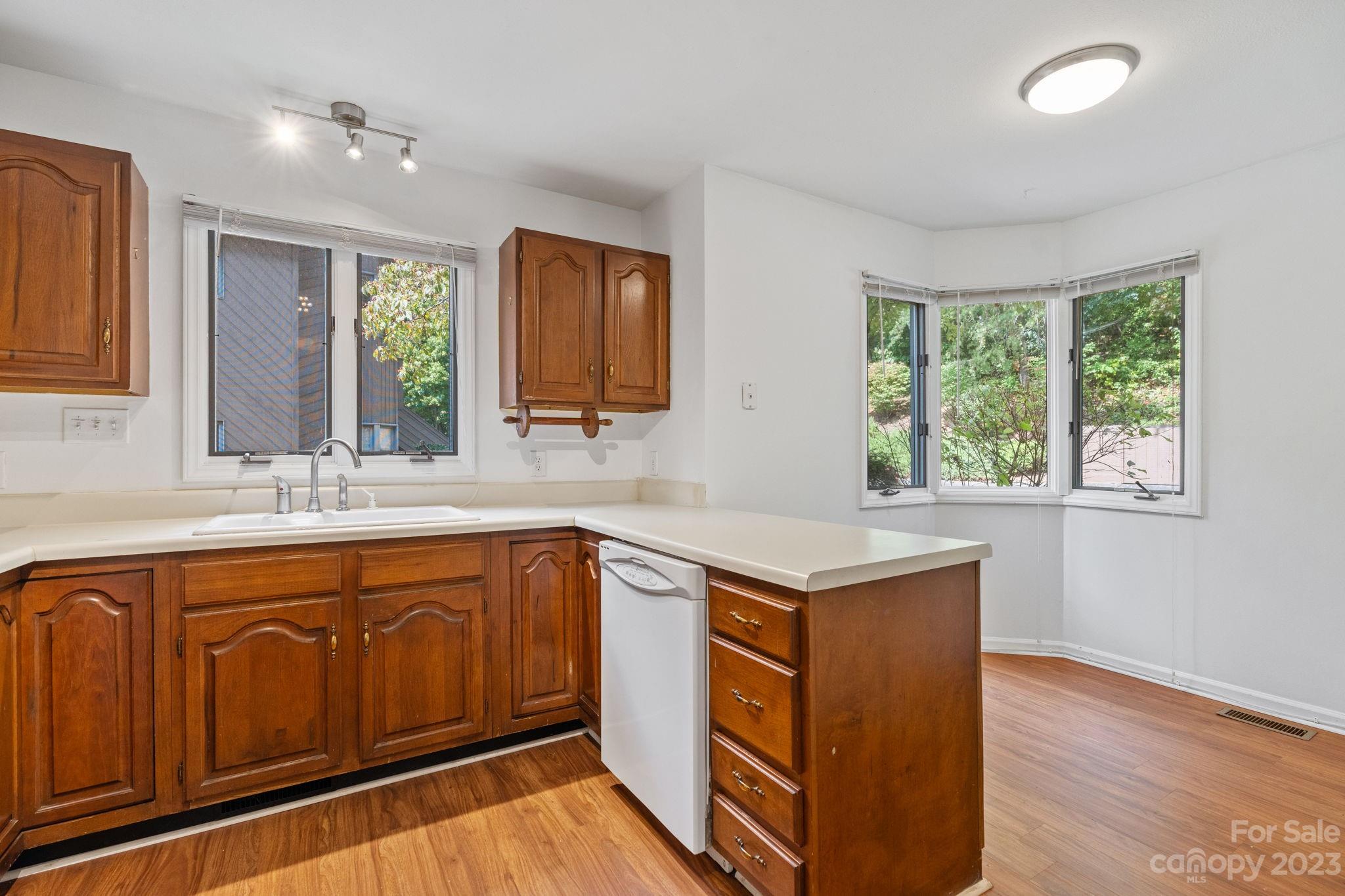 Pine Cliff - Residential
