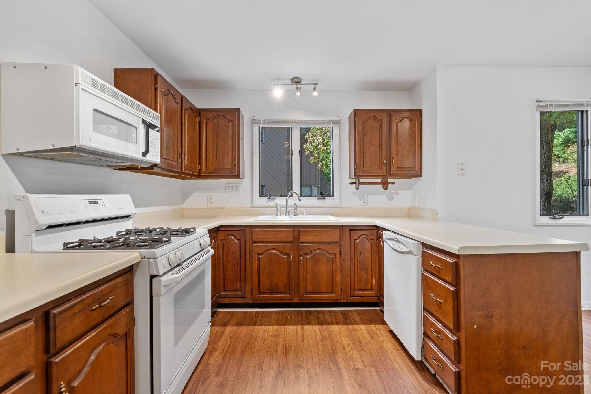 Pine Cliff - Residential