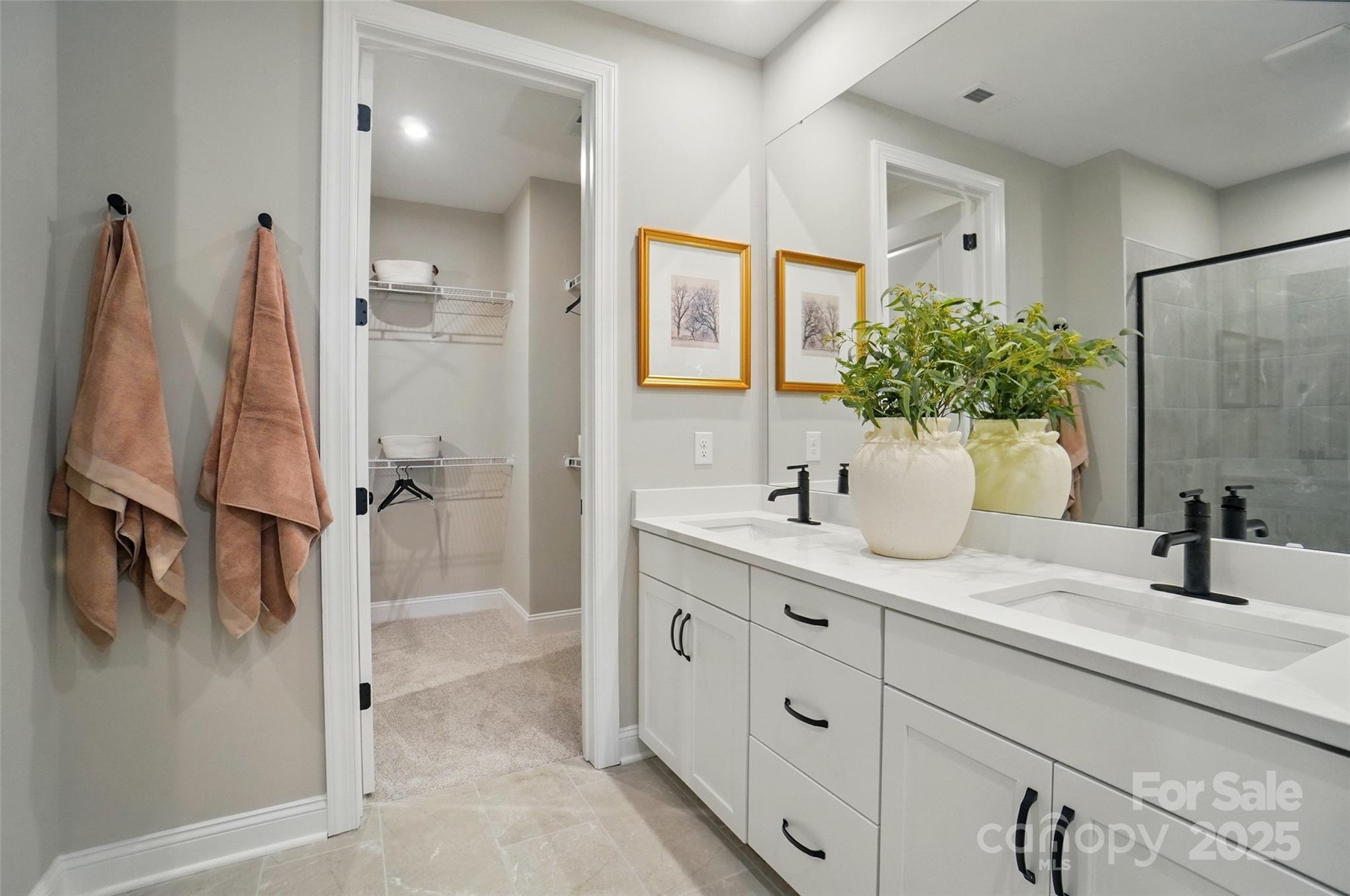 Townes At Wade Ardrey - Residential