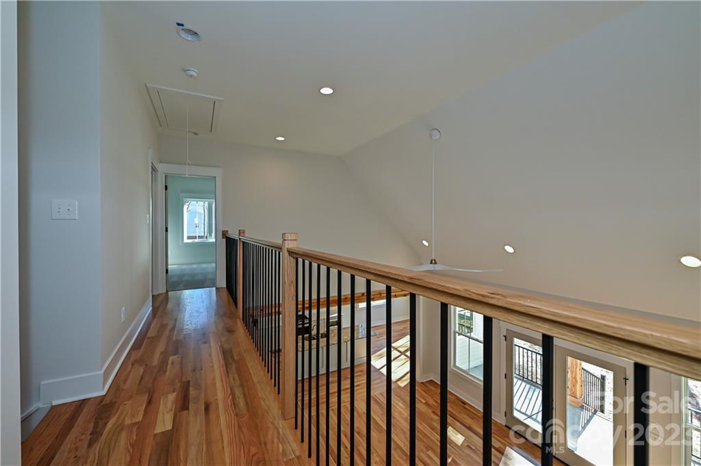 Sanders Landing - Residential