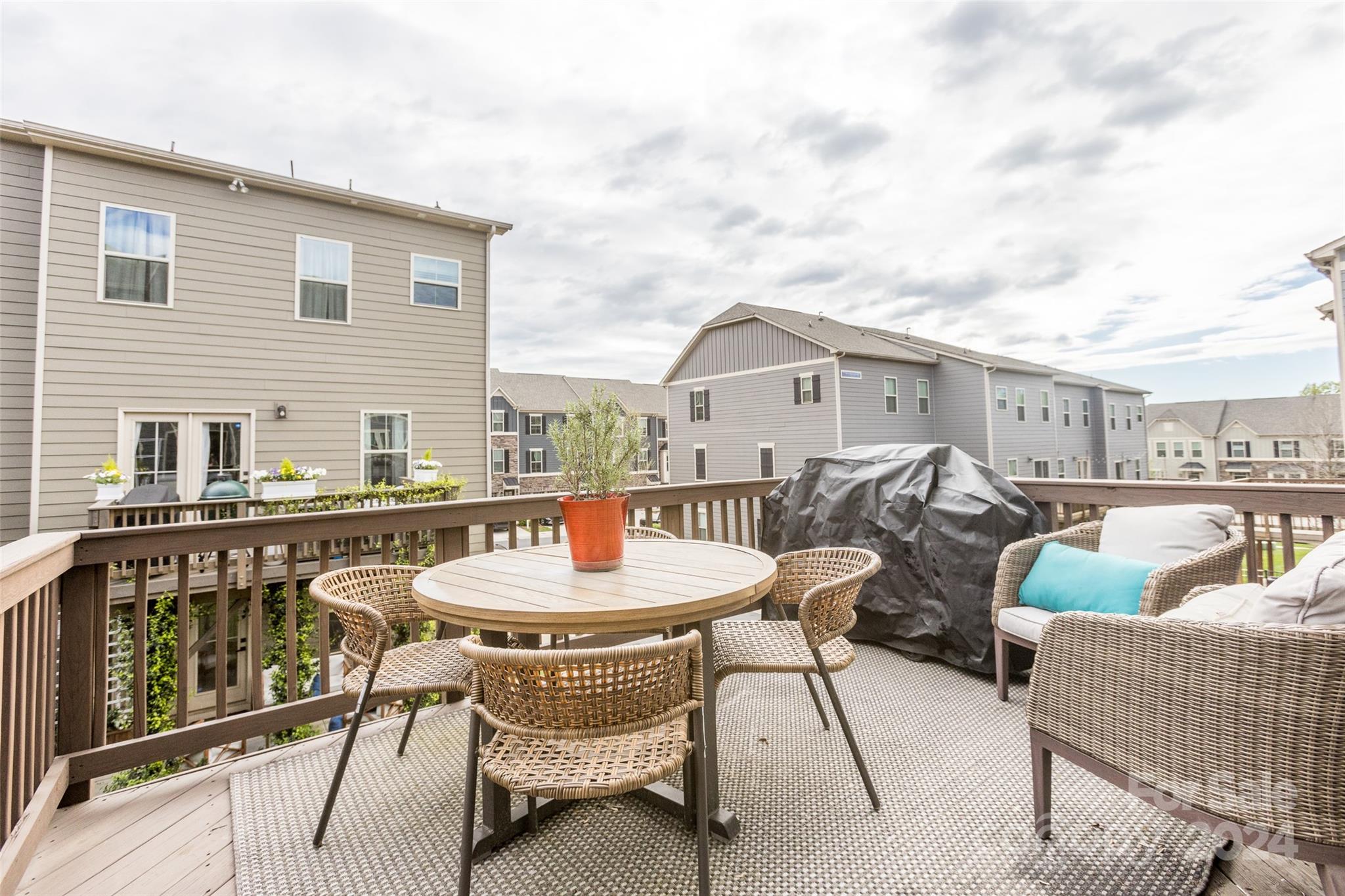 Oakhurst - Residential