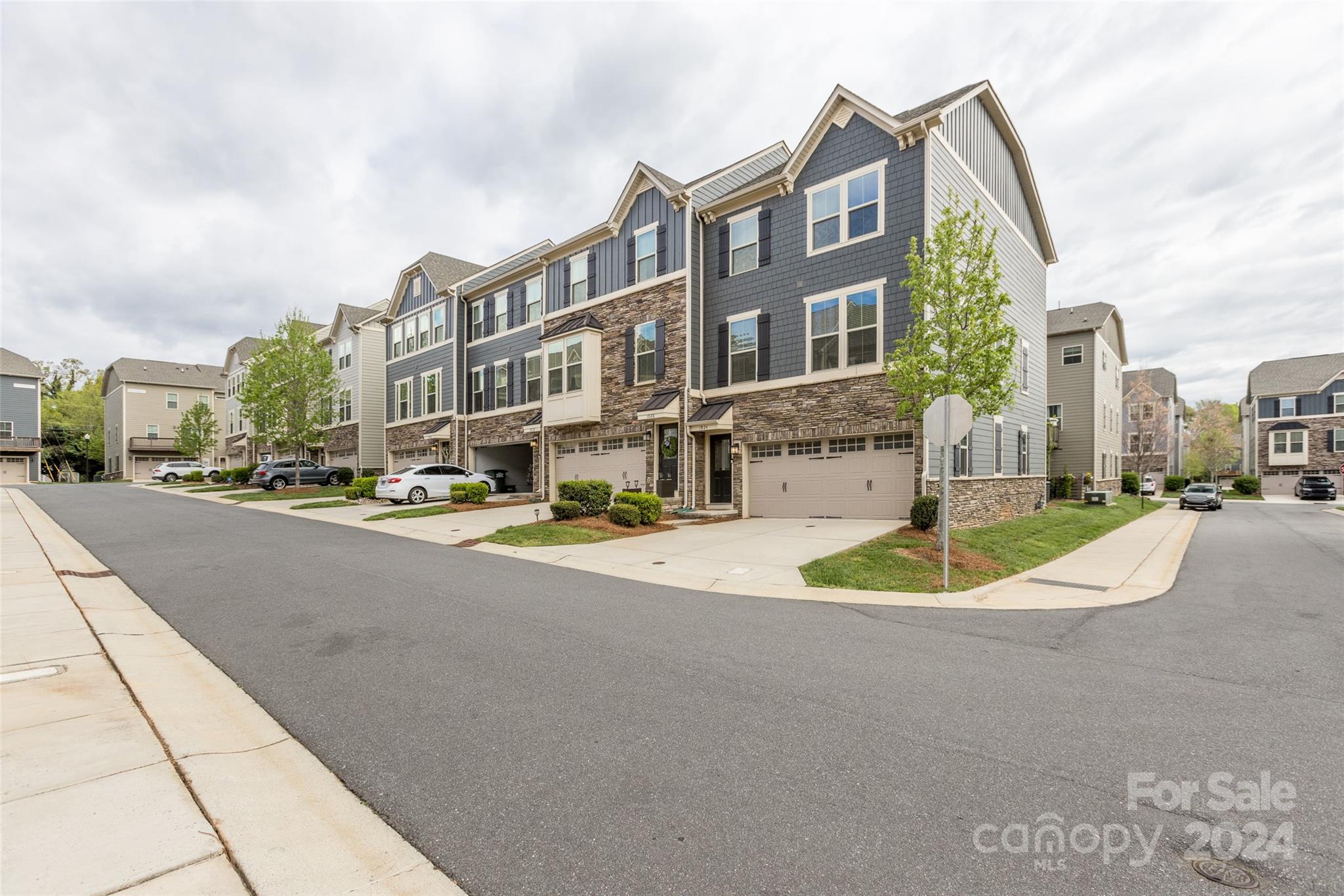 Oakhurst - Residential