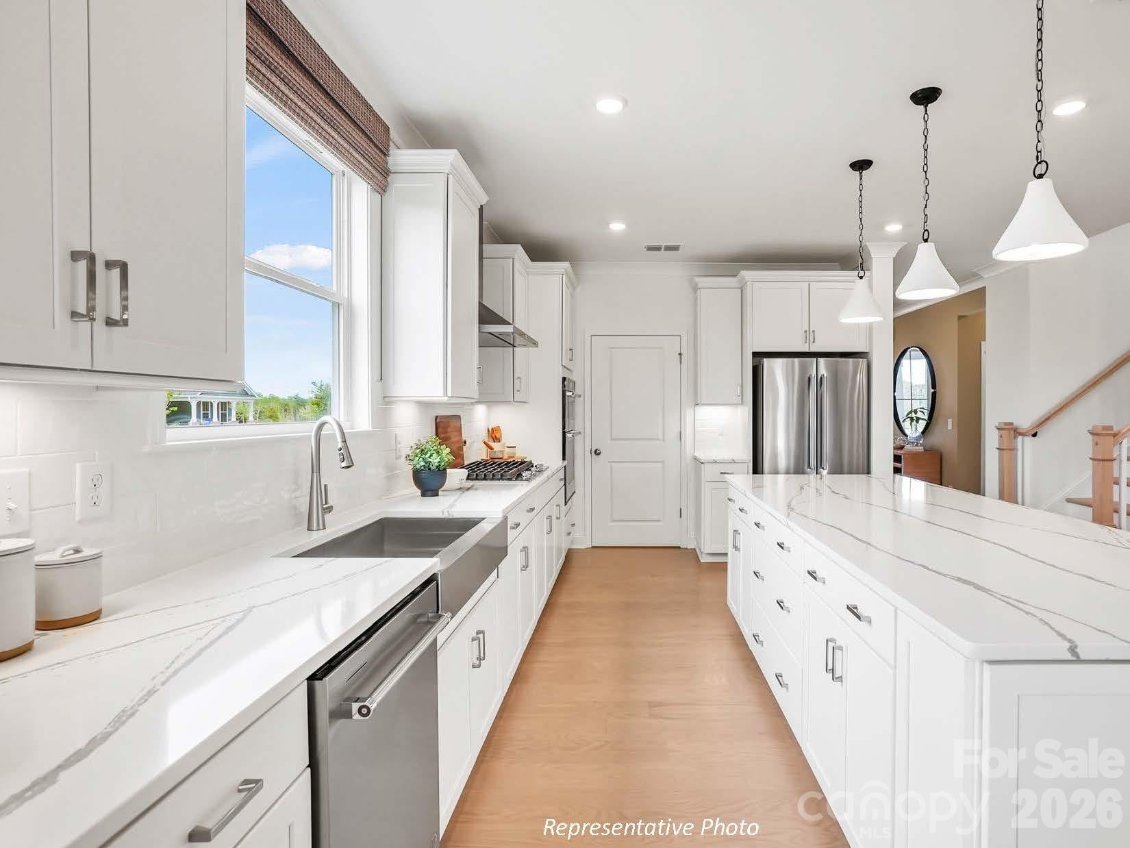 2522 Serene Avenue