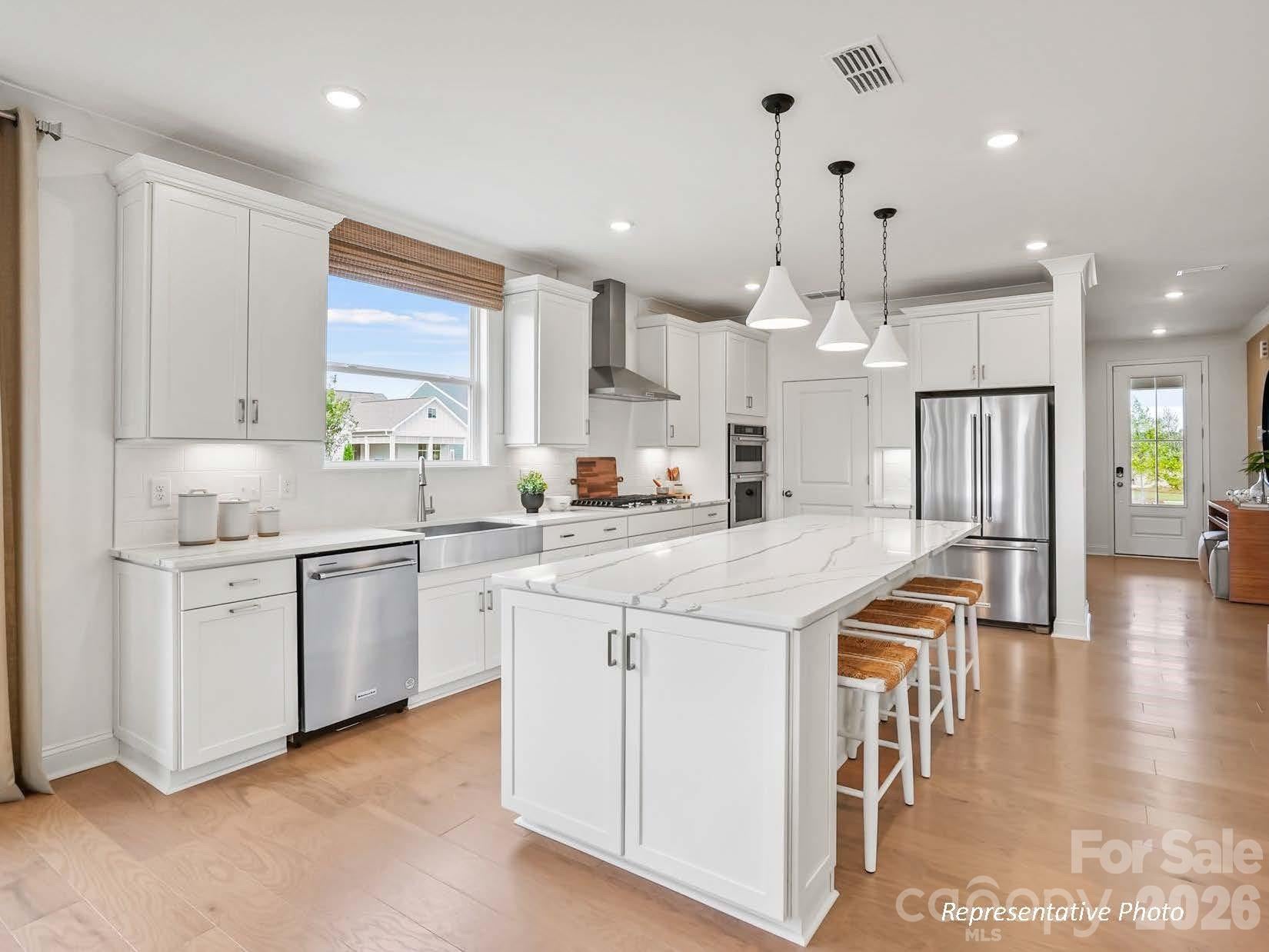 2522 Serene Avenue