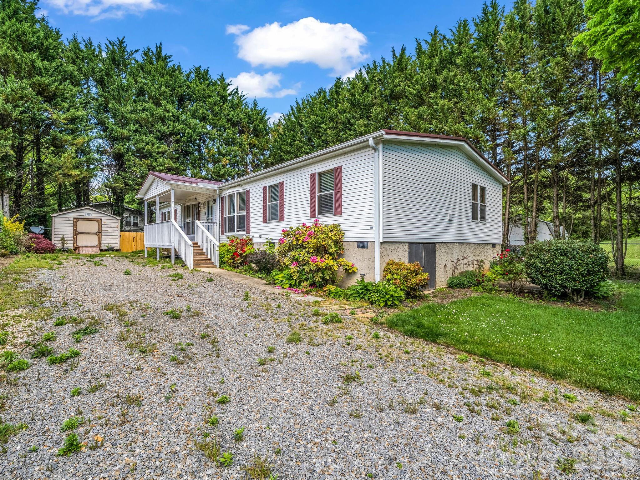 213 Old State Ten Road