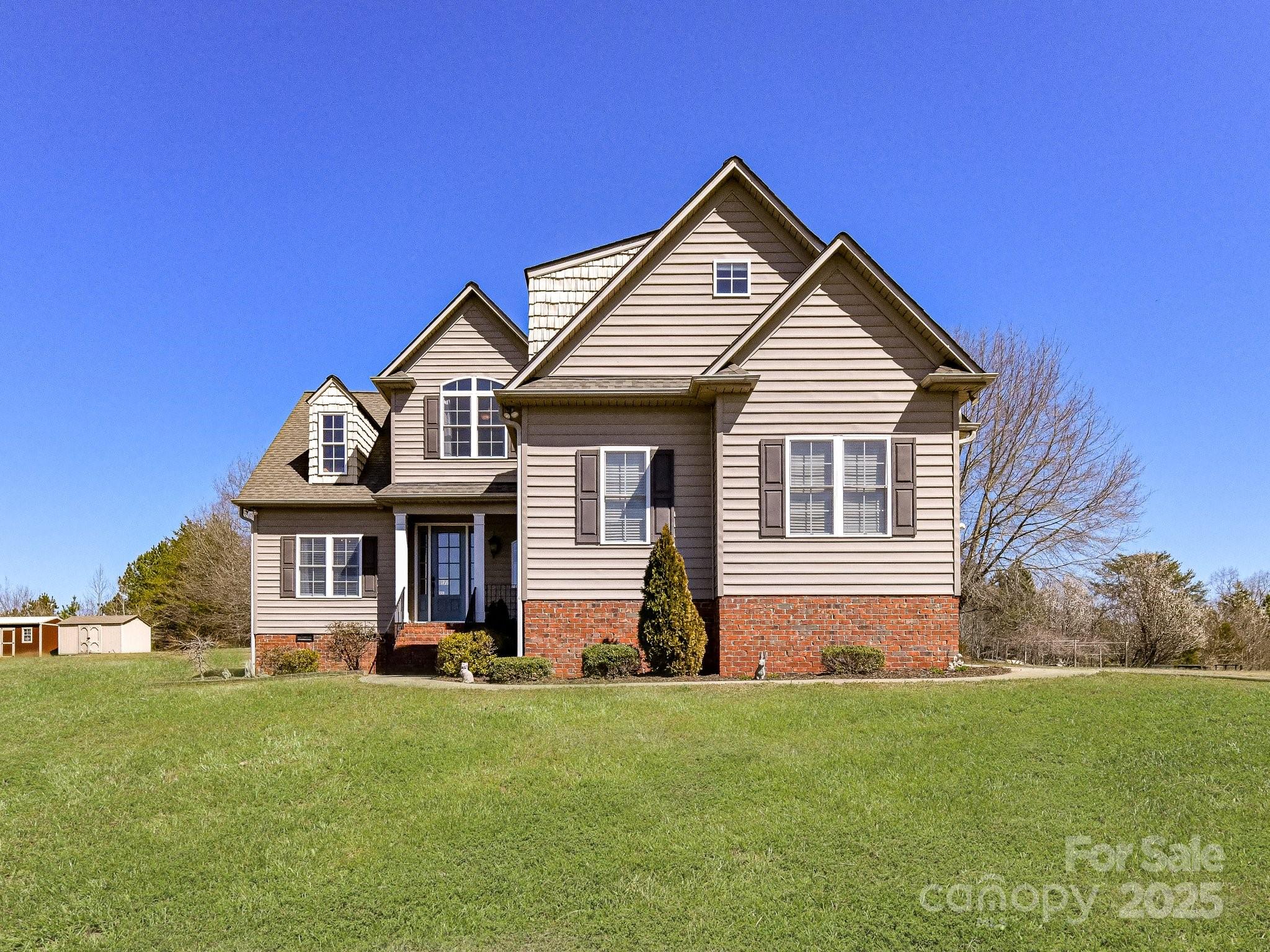816 Springs Road