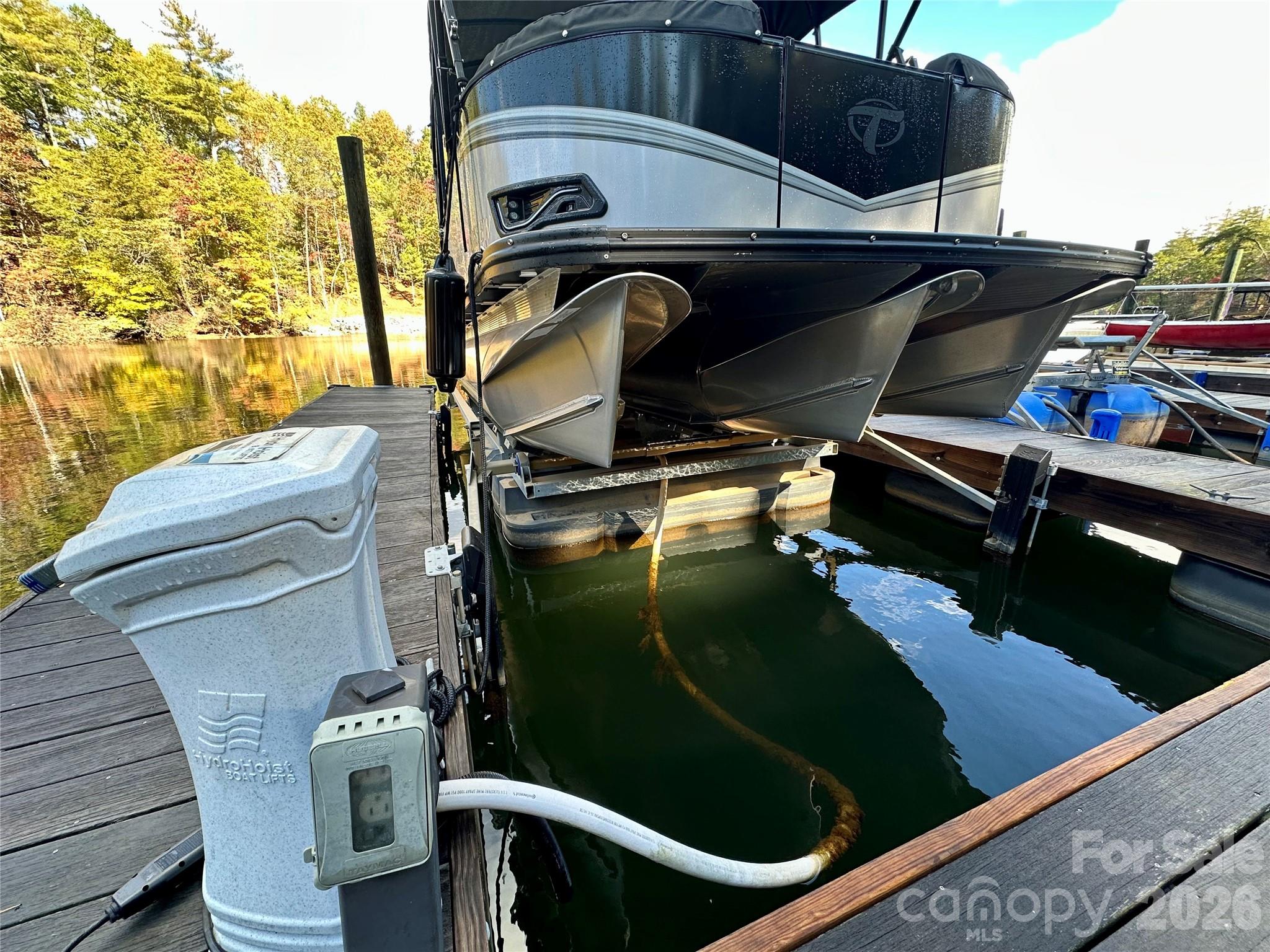 Old Wildlife Club - Land