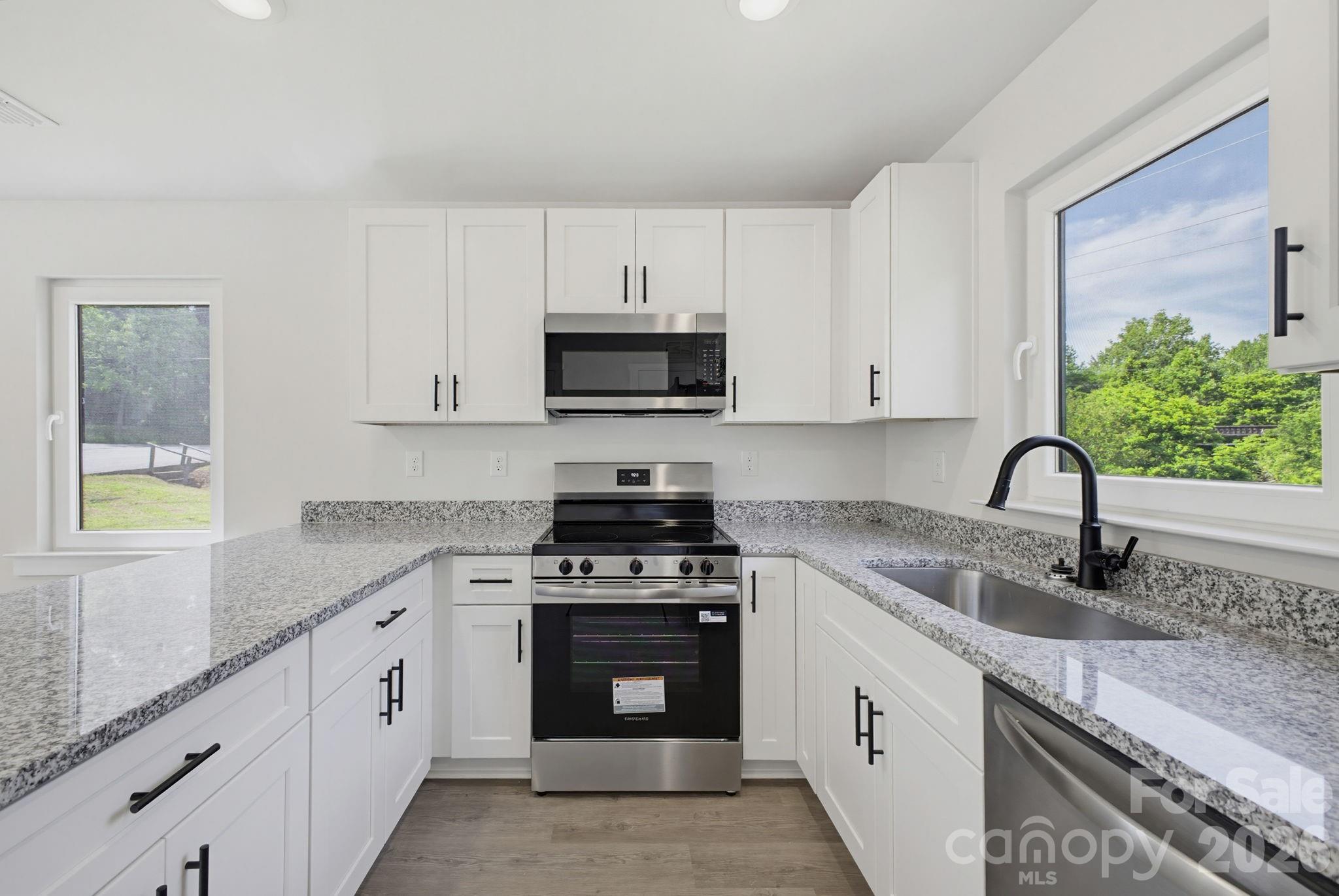 244 S CALDWELL Avenue
