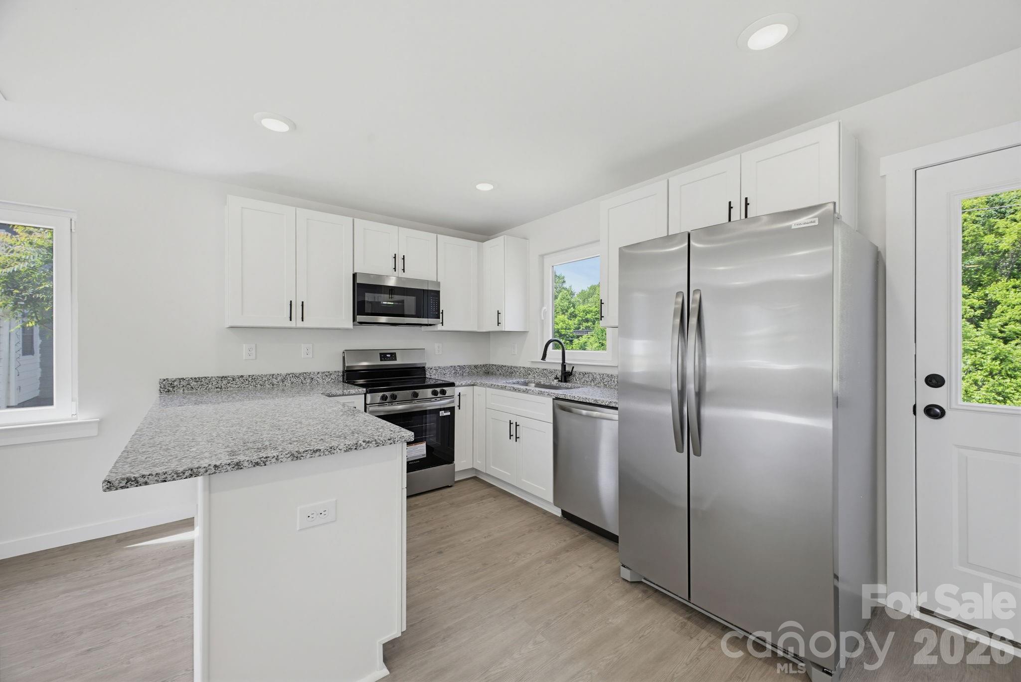 244 S CALDWELL Avenue