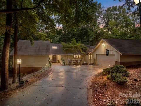 Photo of 27 Timberidge Drive, Lake Wylie, SC 29710 (MLS # 4422088)