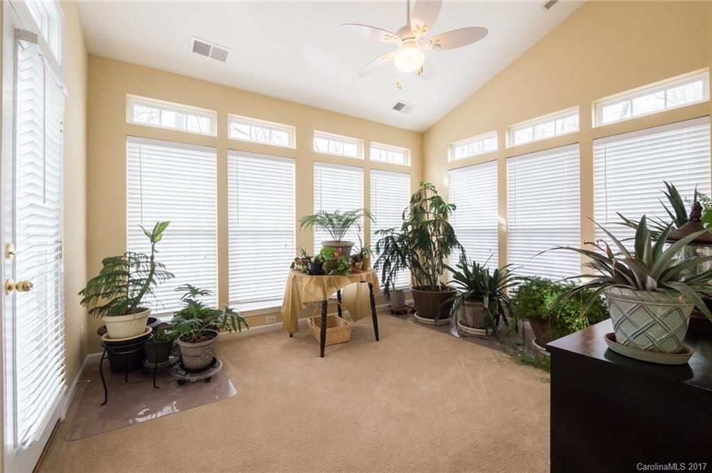 Glen Laurel - Residential