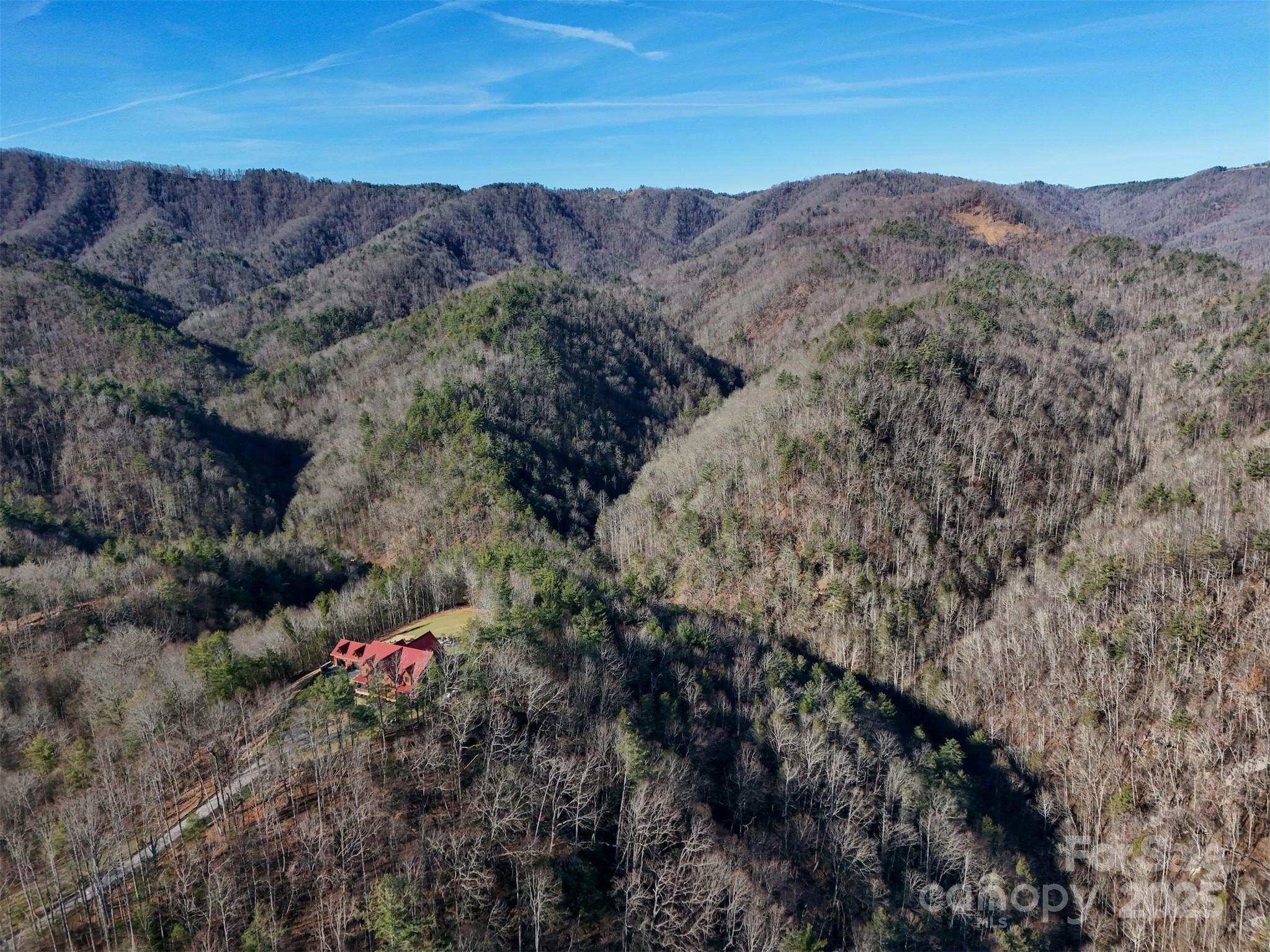 Jade Mountain - Land