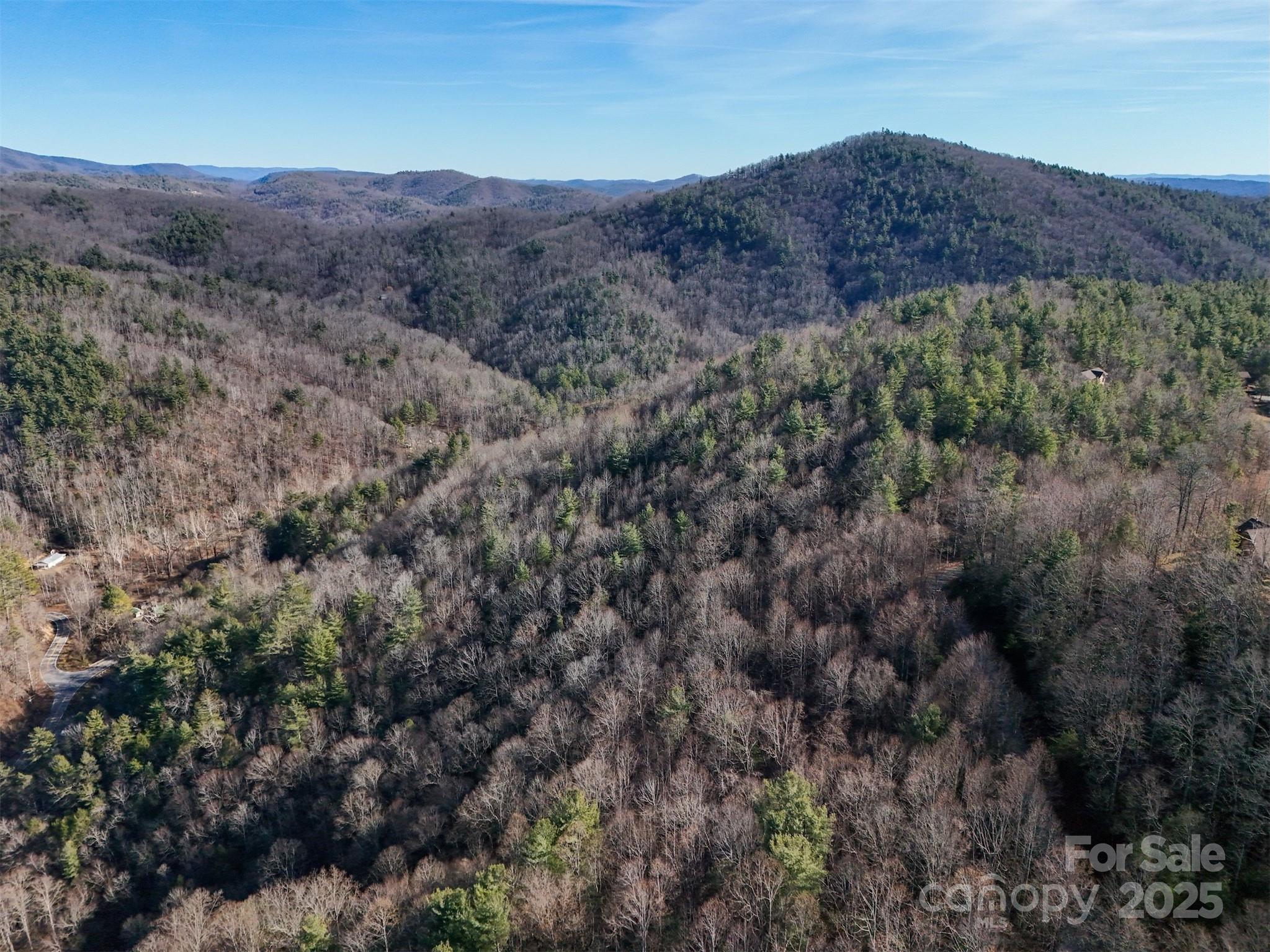 Jade Mountain - Land