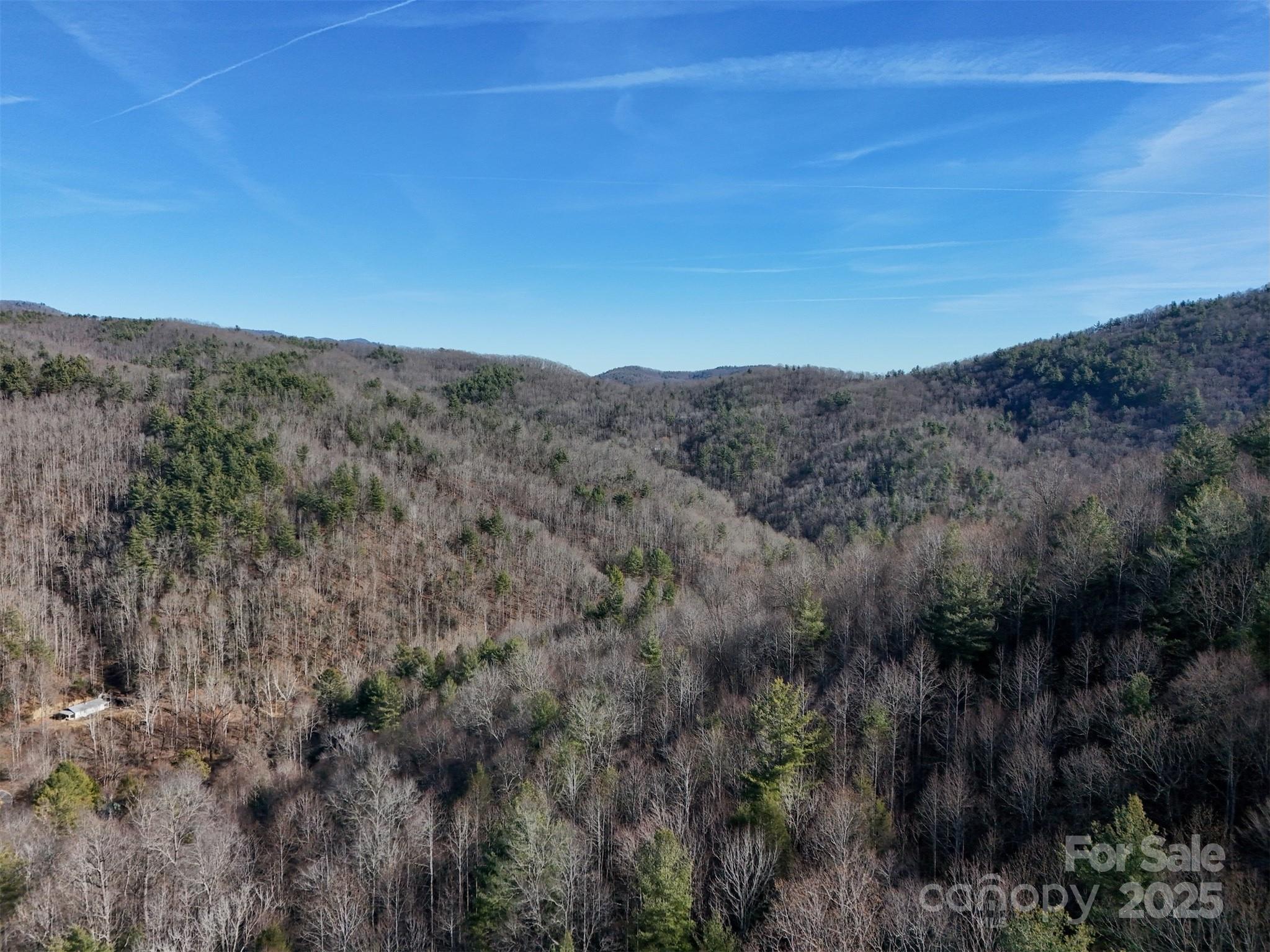 Jade Mountain - Land