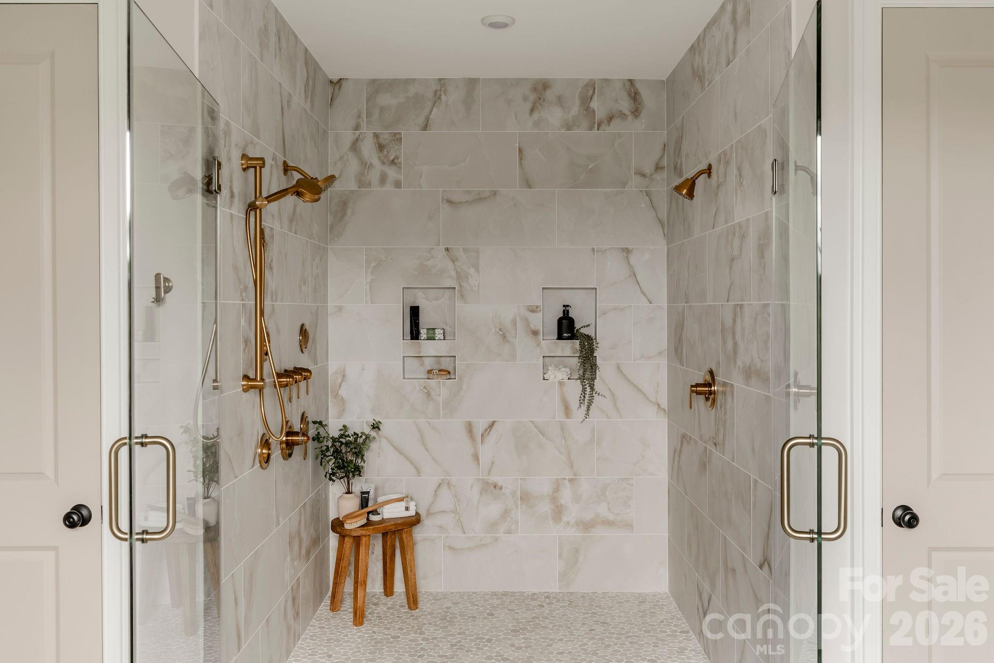 McLean - South Shore - Residential