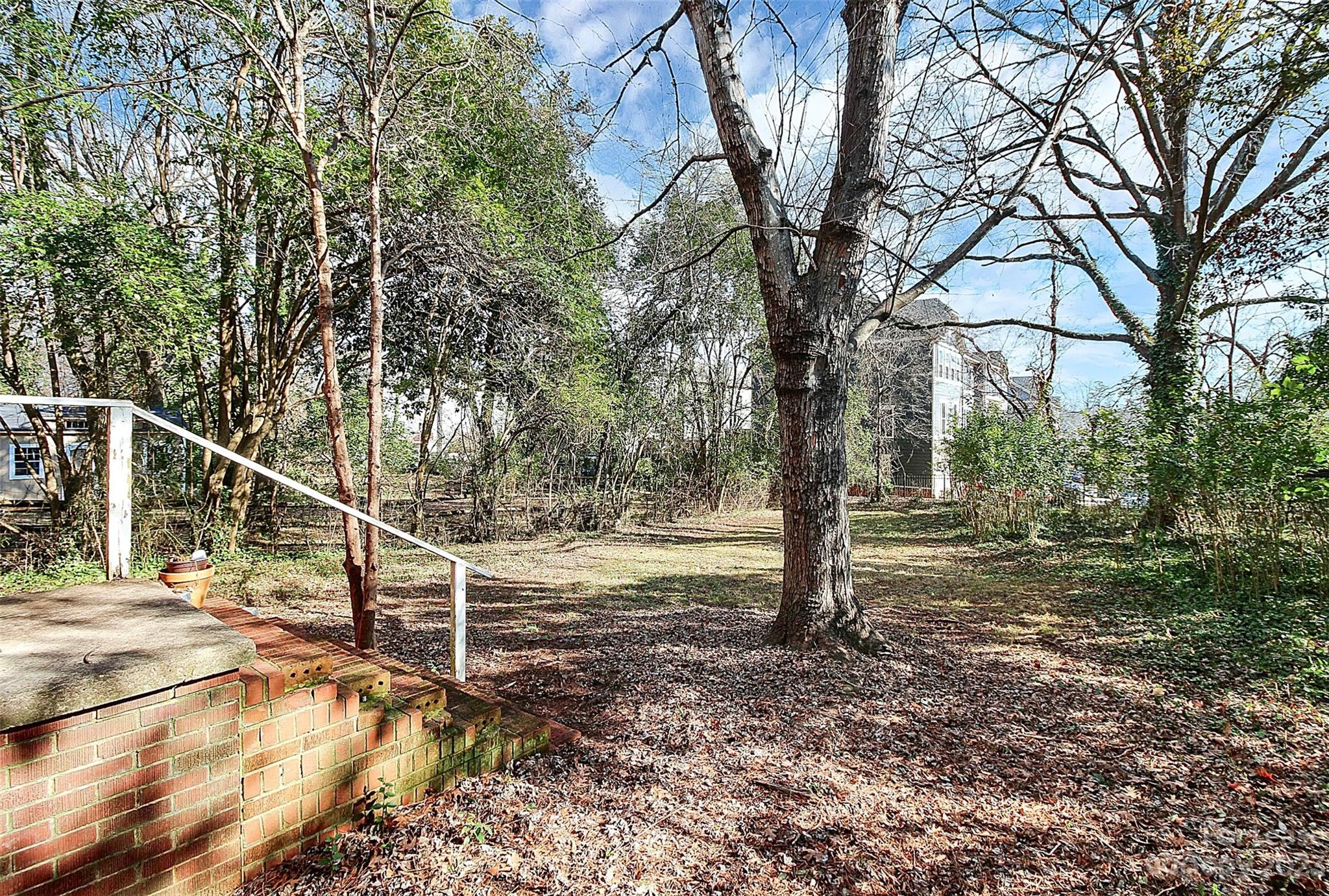 Oakhurst - Residential Lease