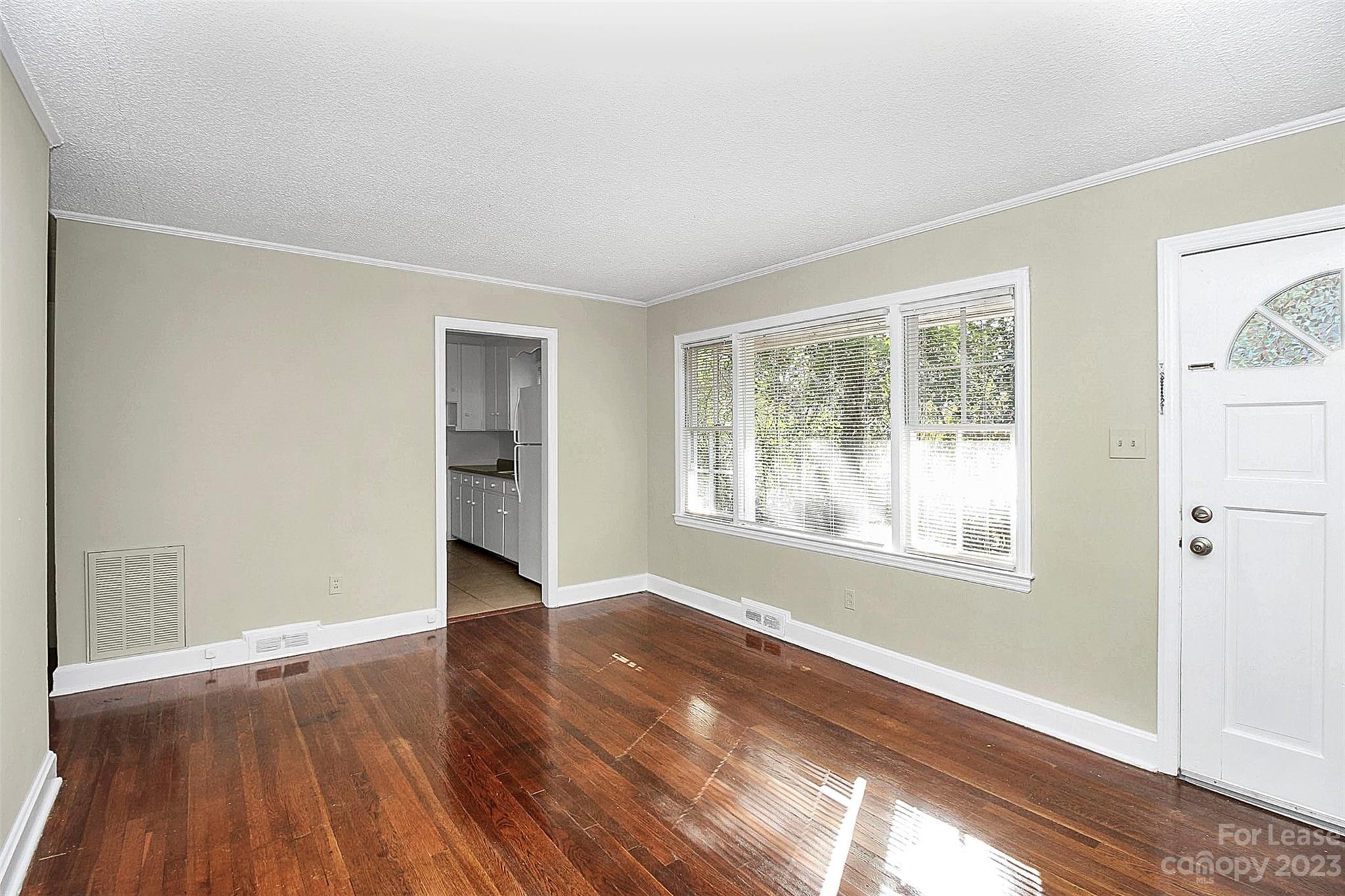 Oakhurst - Residential Lease