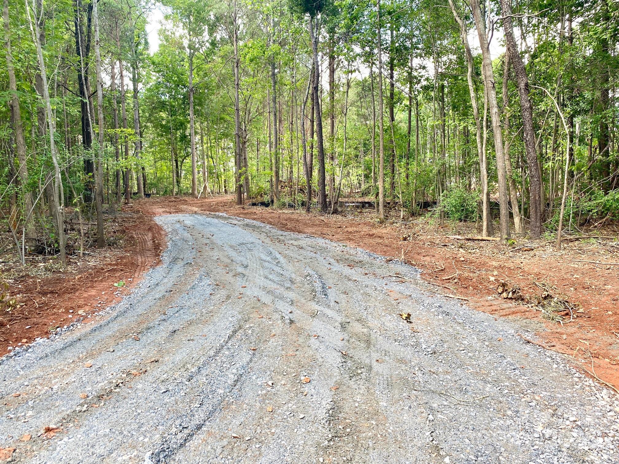762 Highway 274 Road