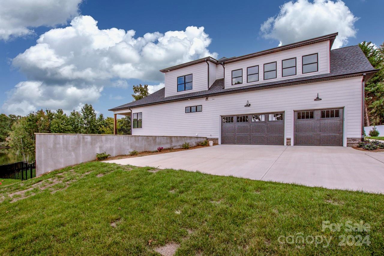 110 Emmaline Court