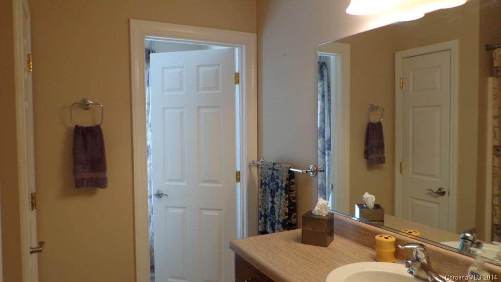 Country Club Estates - Residential