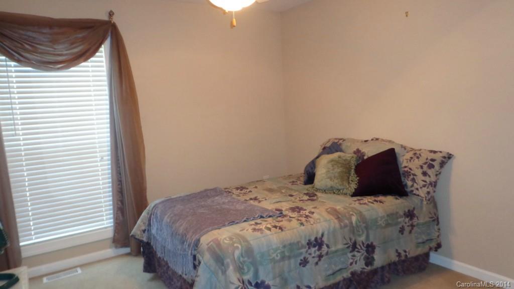 Country Club Estates - Residential