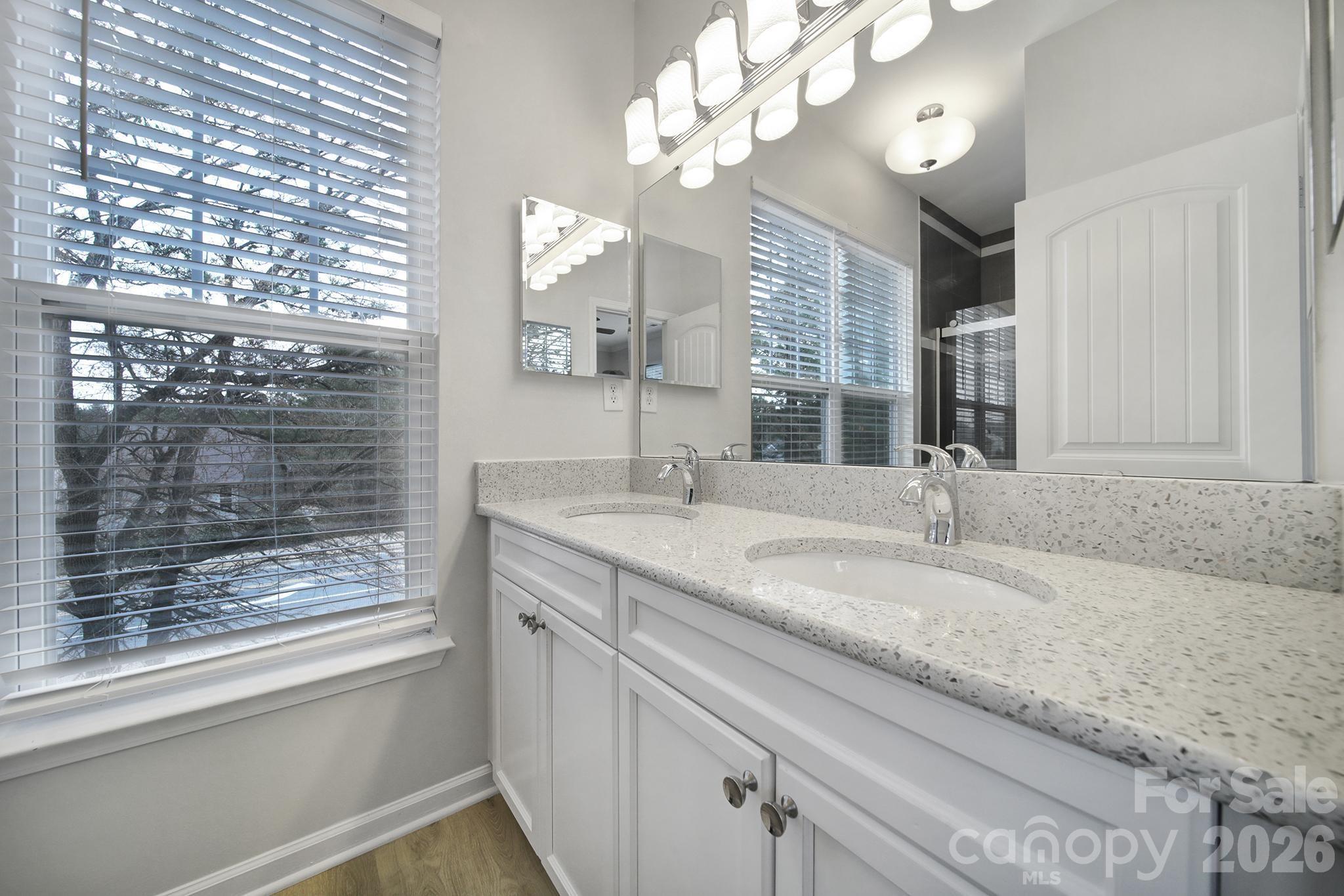 Coventry Court Townhomes - Residential