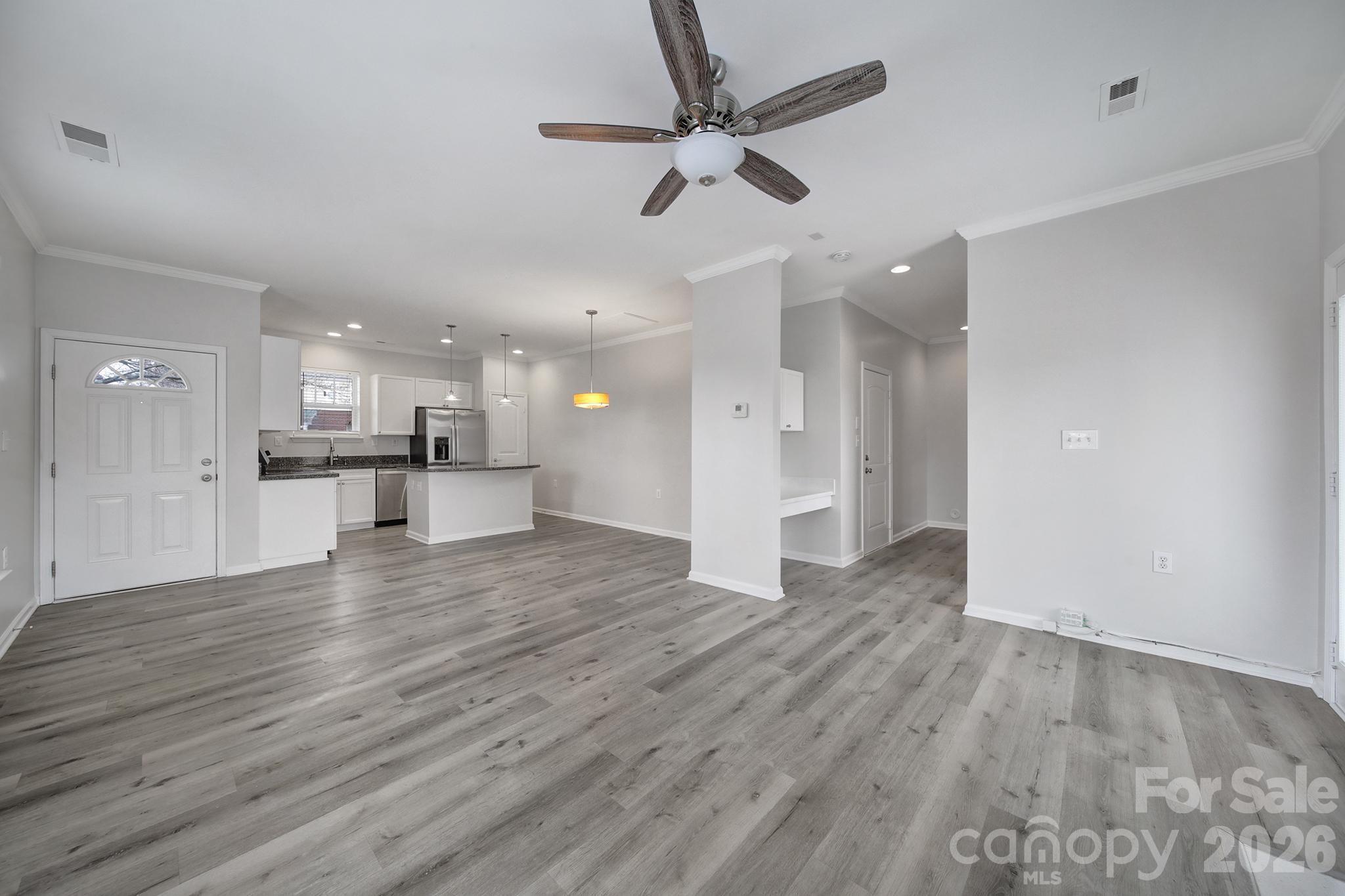 Coventry Court Townhomes - Residential