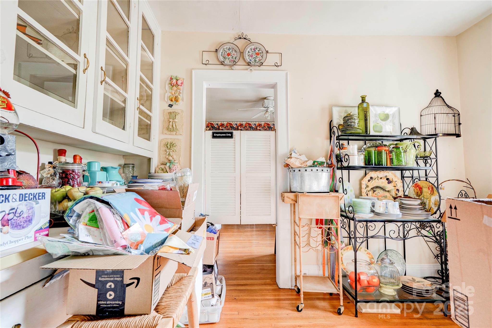 1407 E Marion Street