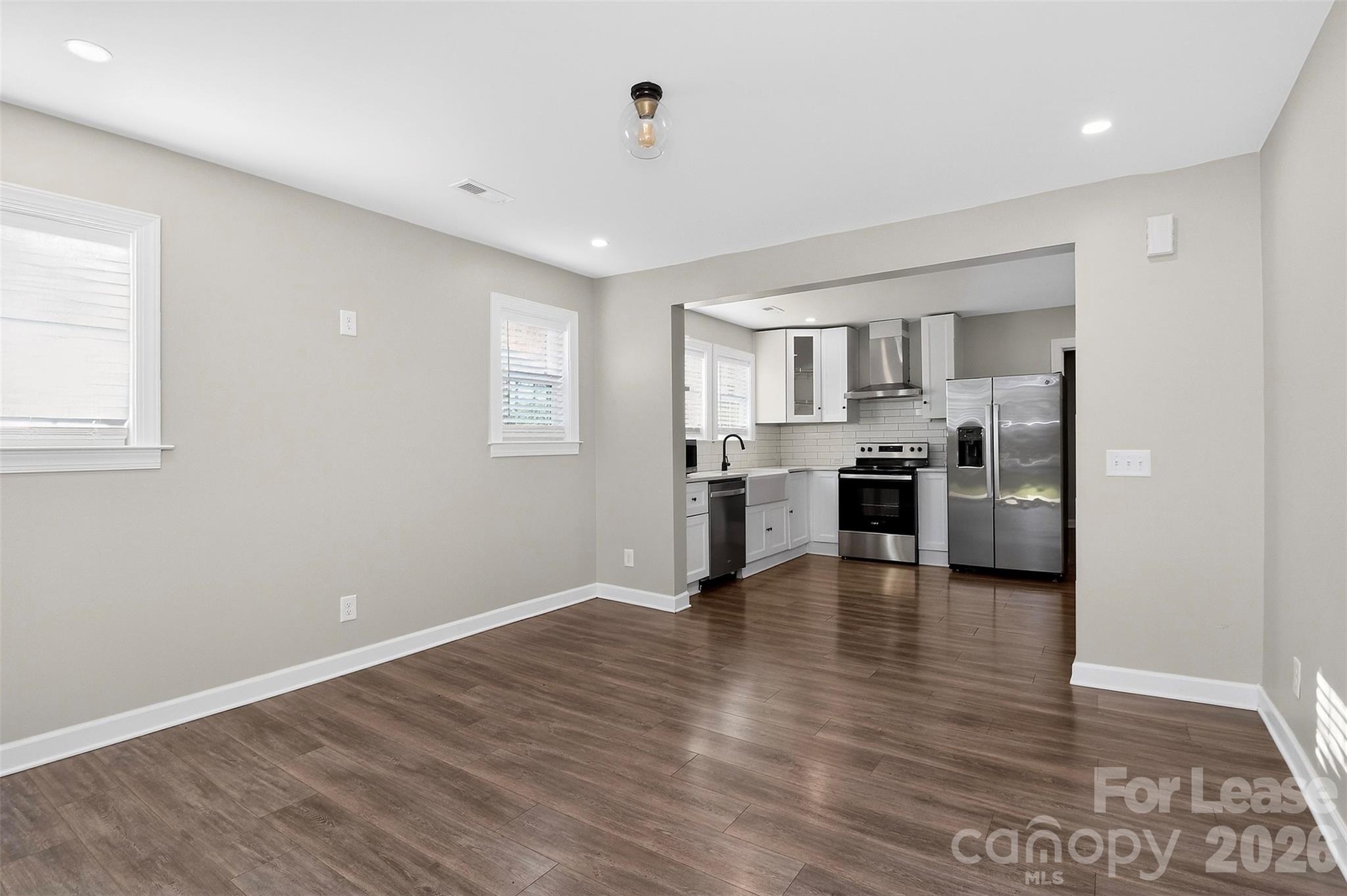 4044 Dinglewood Avenue