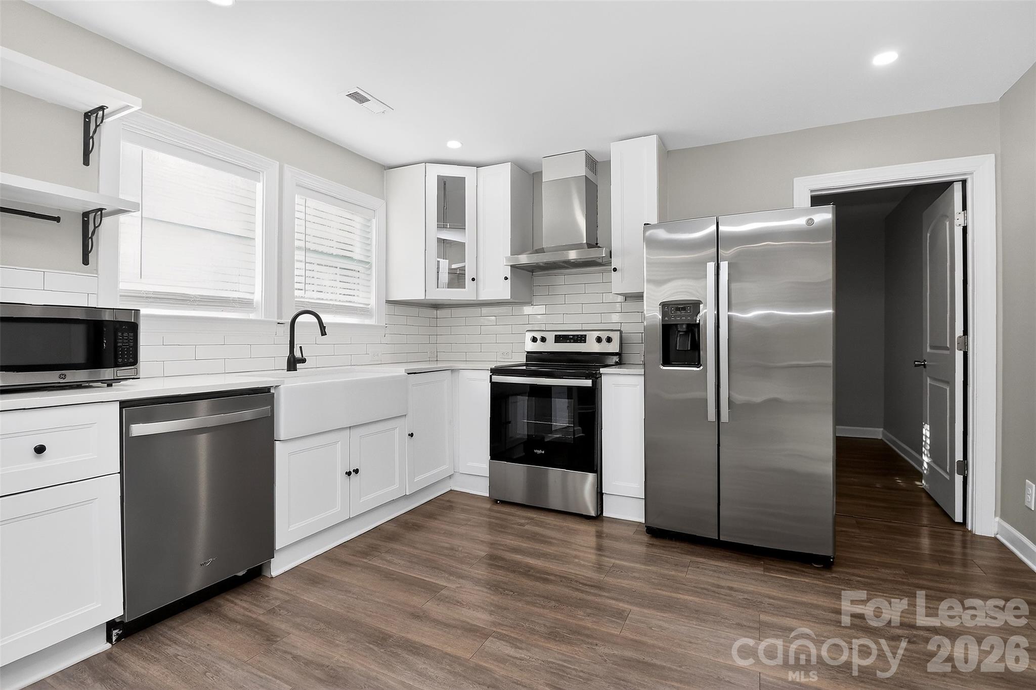 4044 Dinglewood Avenue