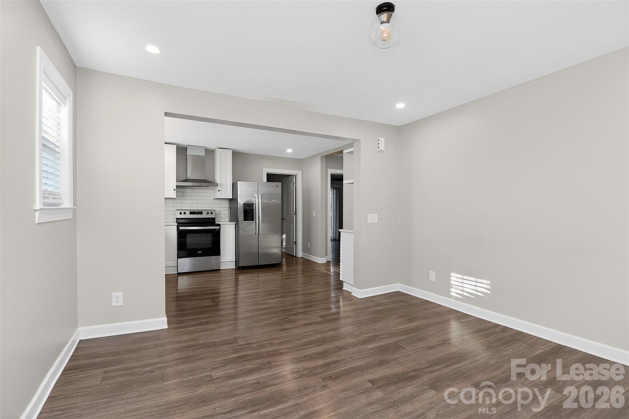 4044 Dinglewood Avenue