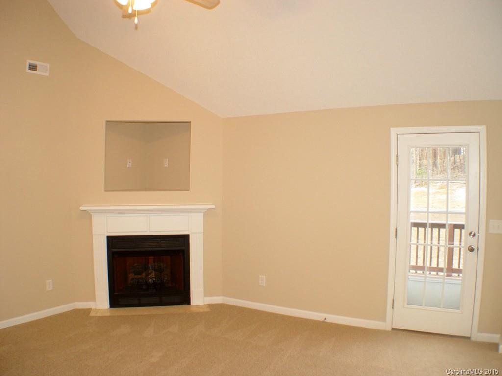 Avery Lake - Residential