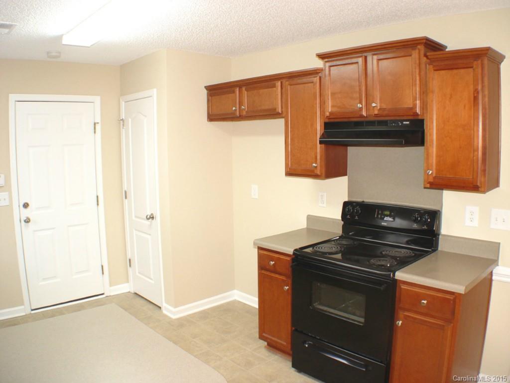 Avery Lake - Residential