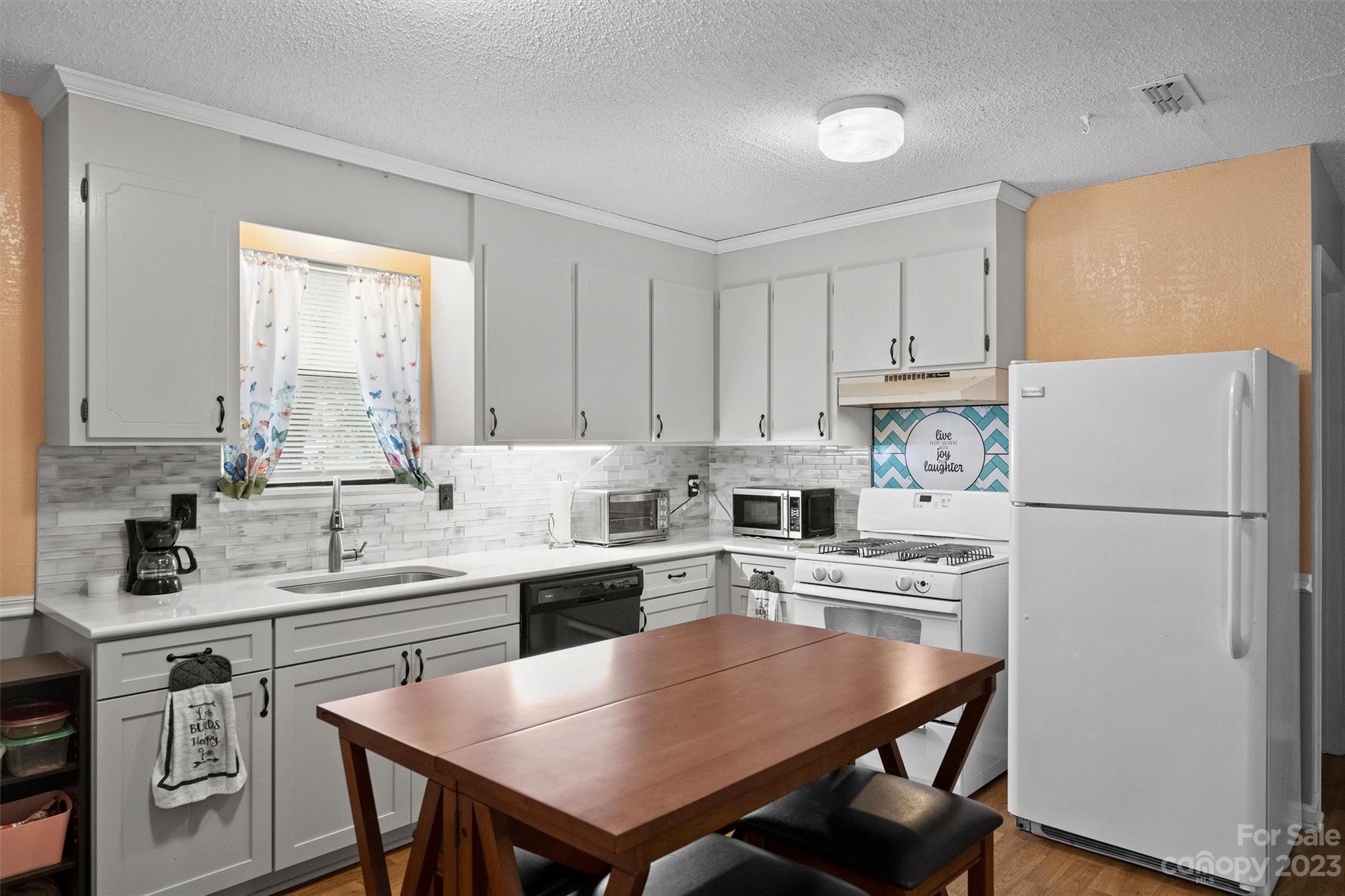 Hickory Ridge - Residential