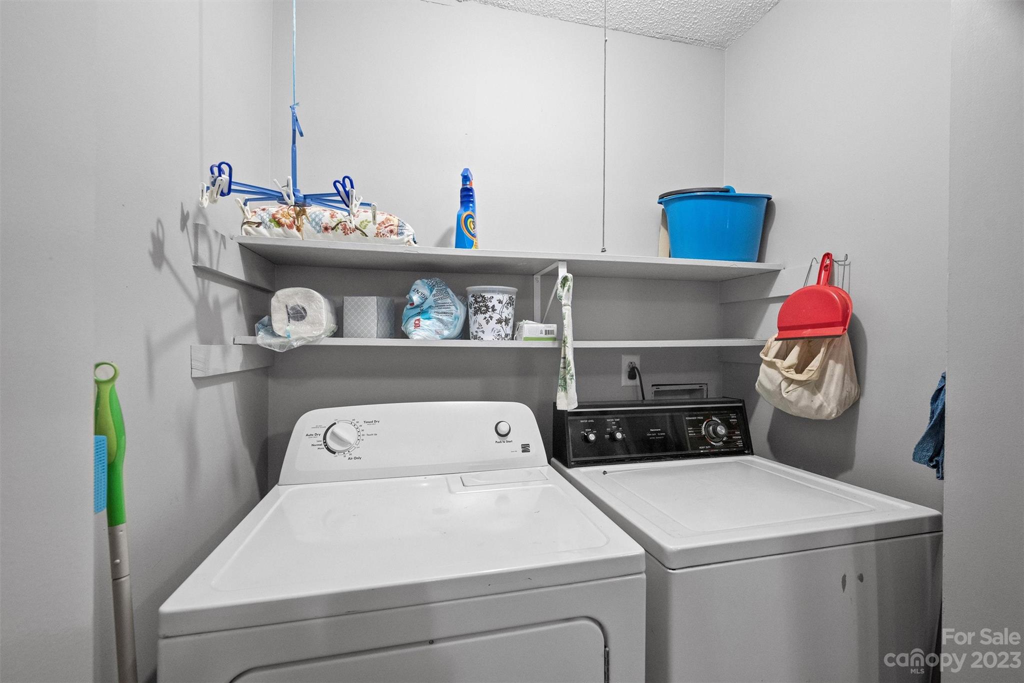 Hickory Ridge - Residential